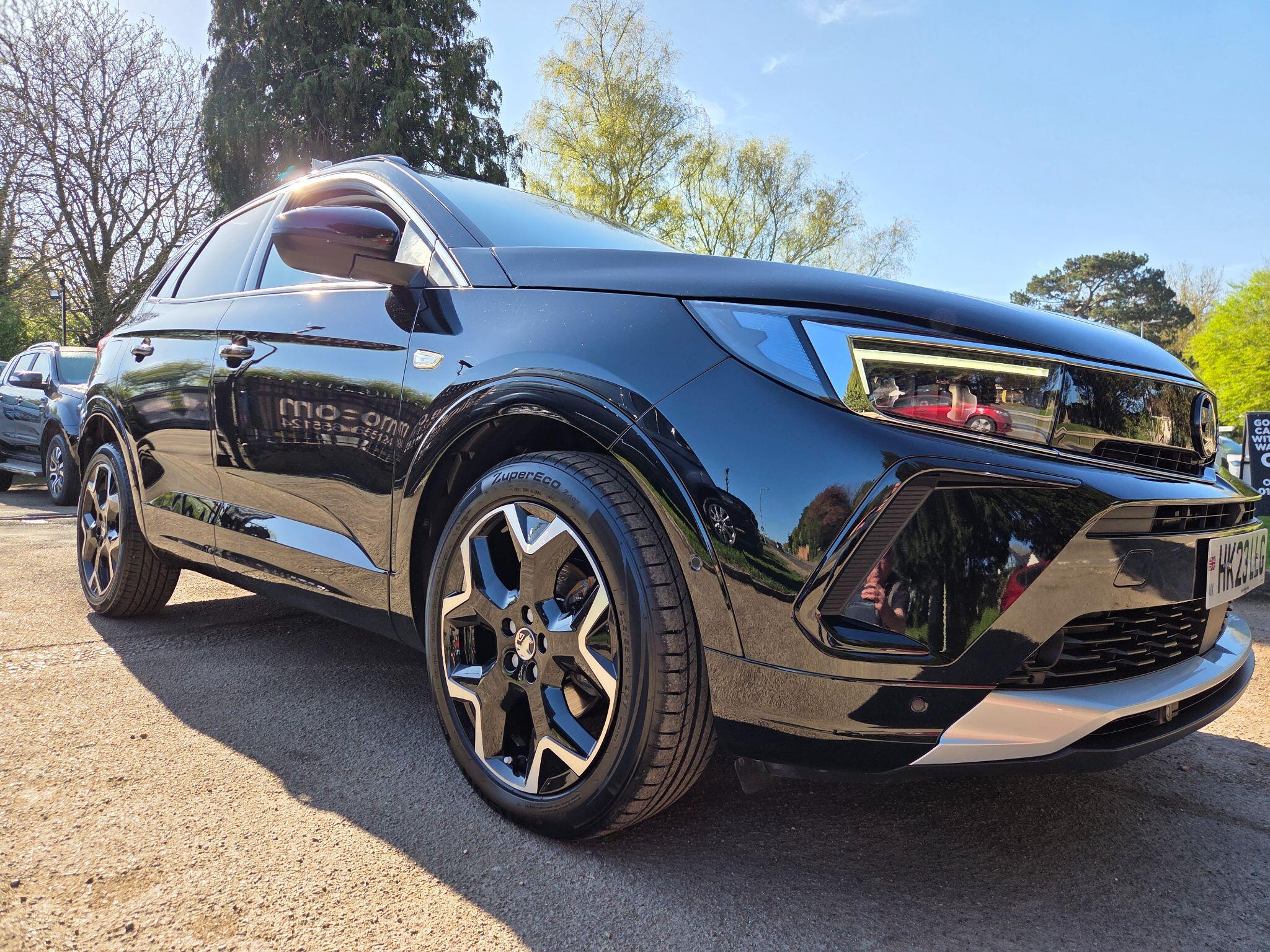 Vauxhall Grandland view 12