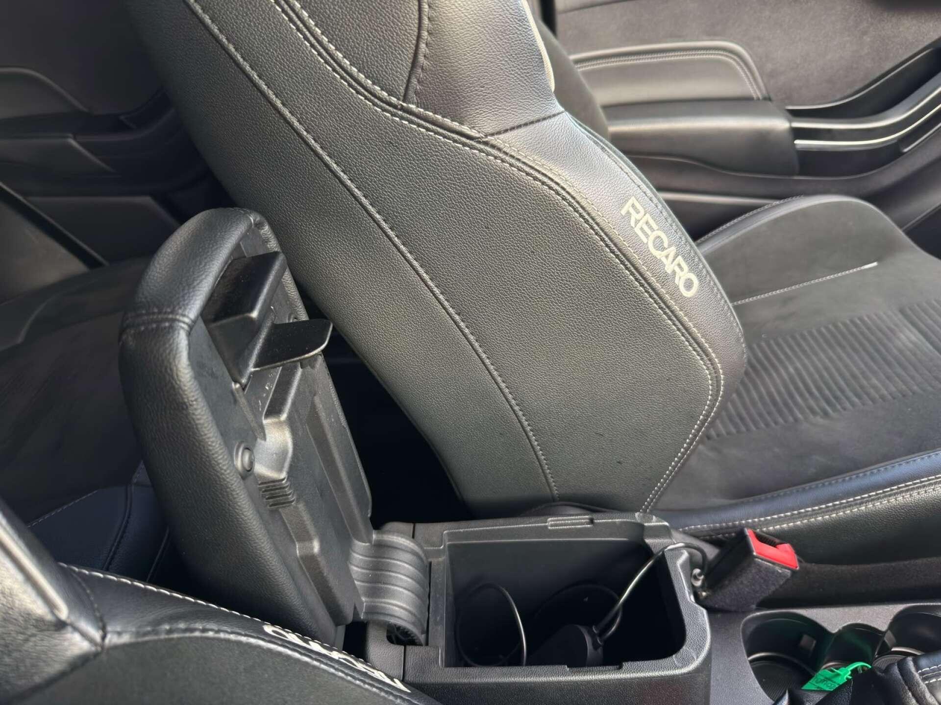 Ford Fiesta view 57