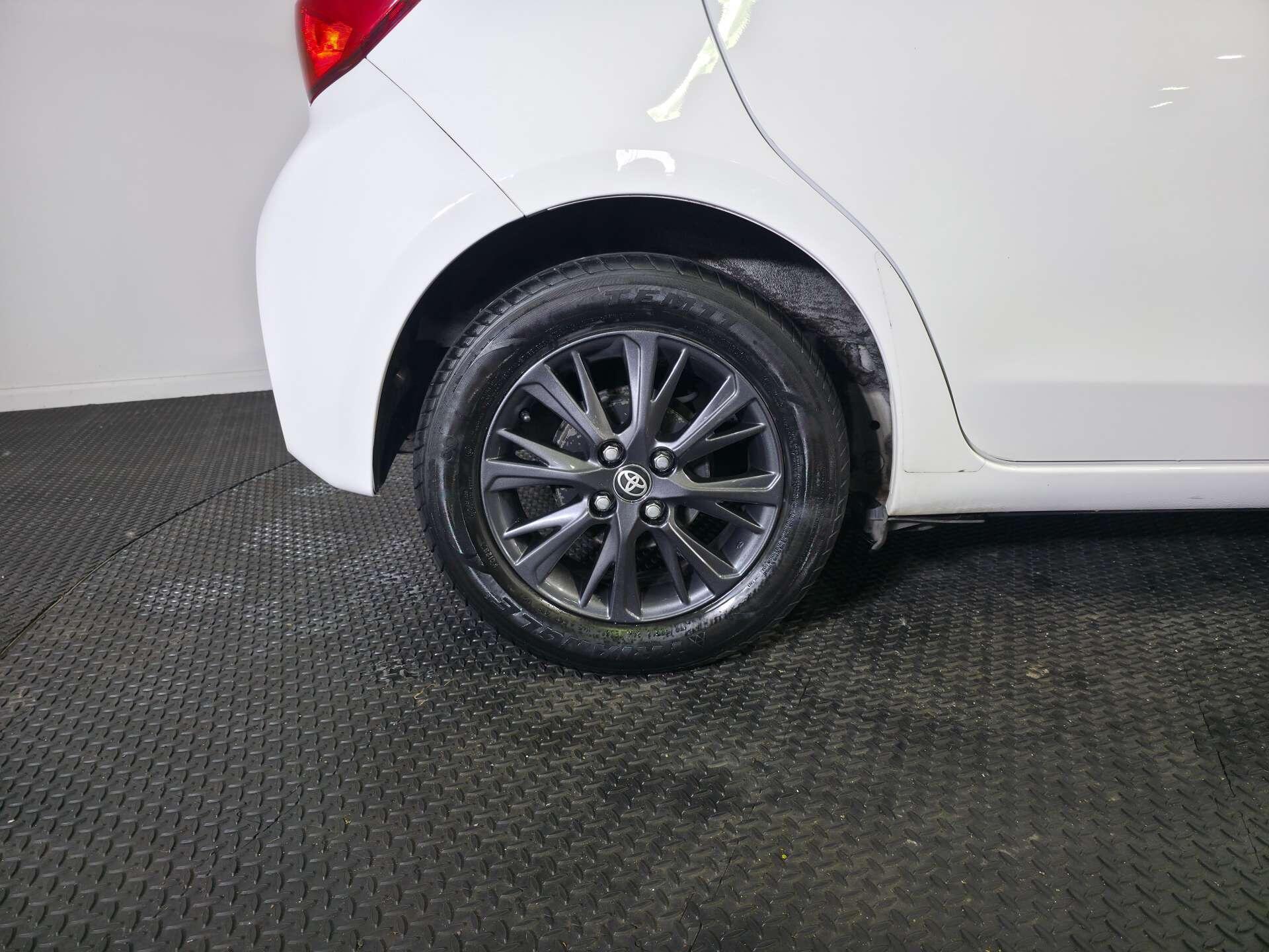 Toyota Yaris view 54
