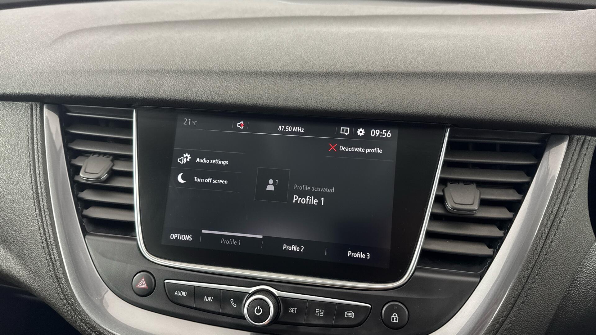 Vauxhall Grandland X view 42