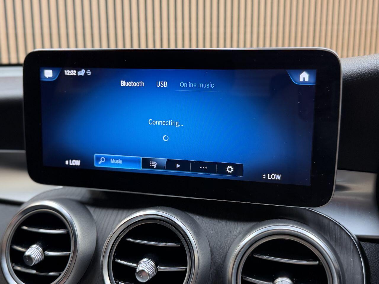 Mercedes-Benz GLC view 43