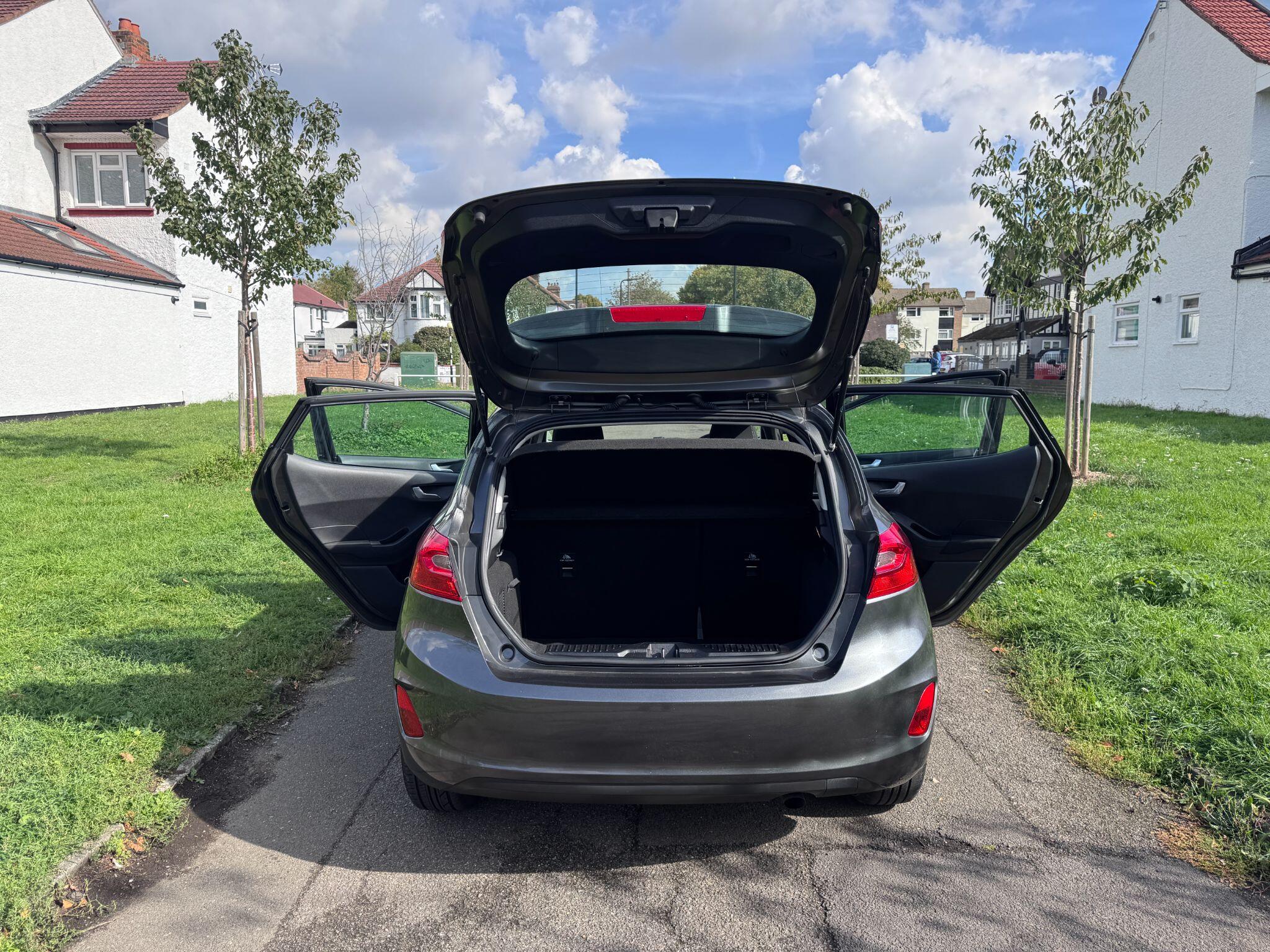 2019 Ford Fiesta 1.1 Ti-VCT Zetec Euro 6 (s/s) 5dr • 33,000 miles image 29