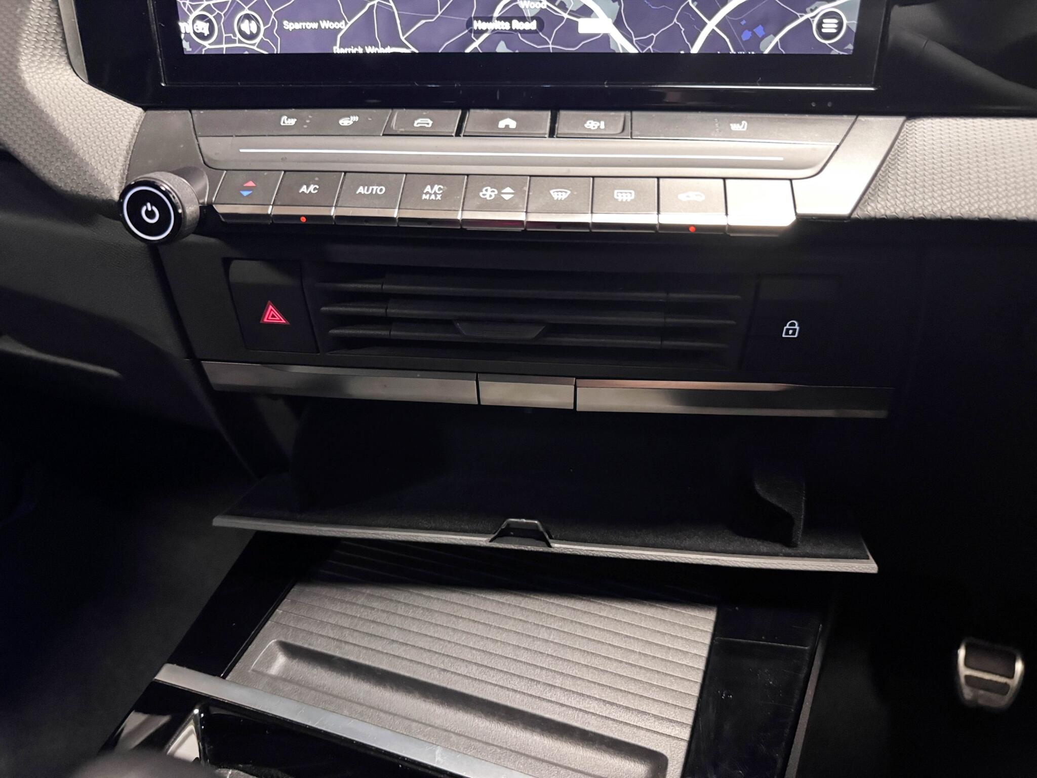 Vauxhall Astra view 32