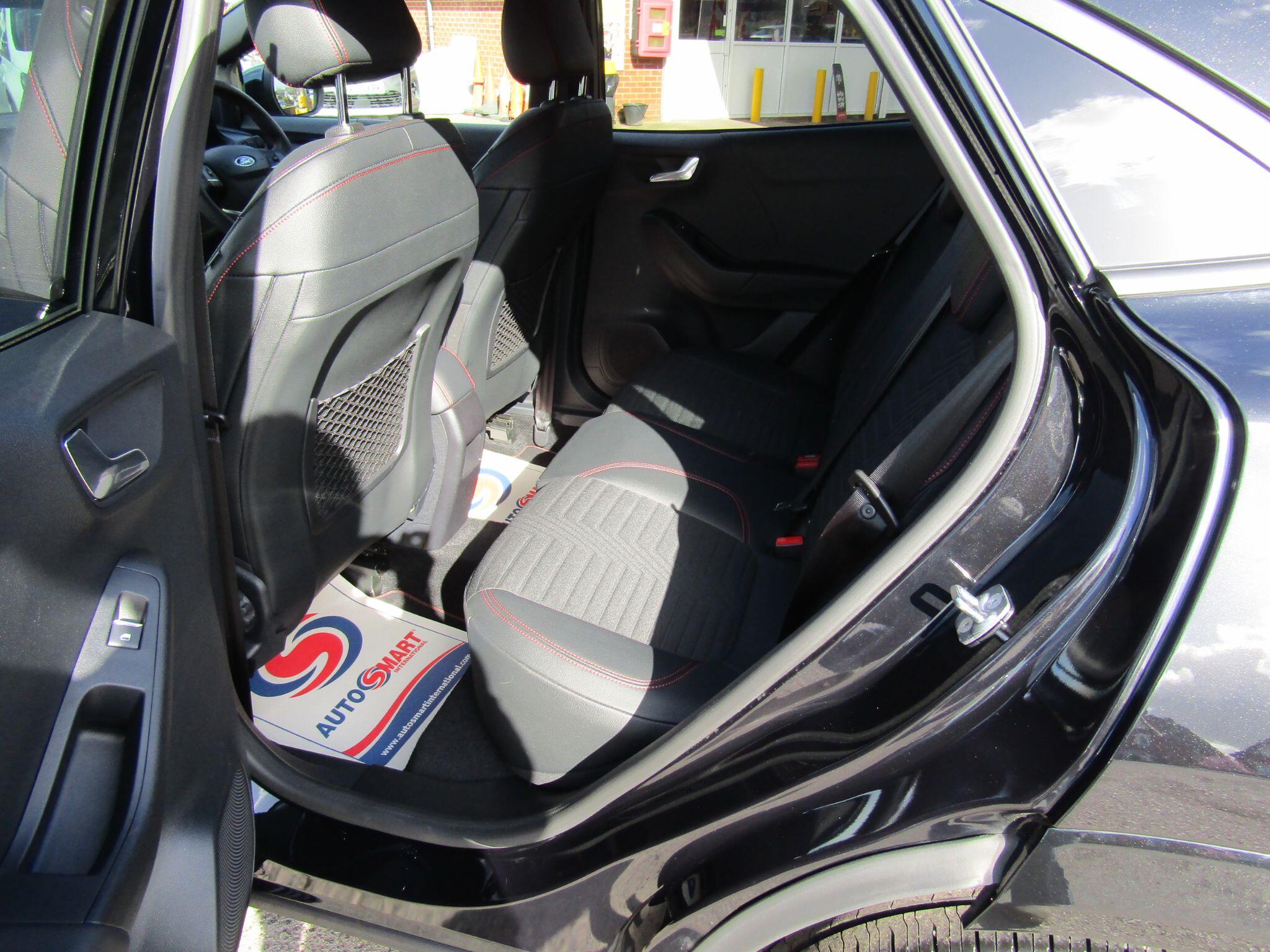 Ford Puma view 29