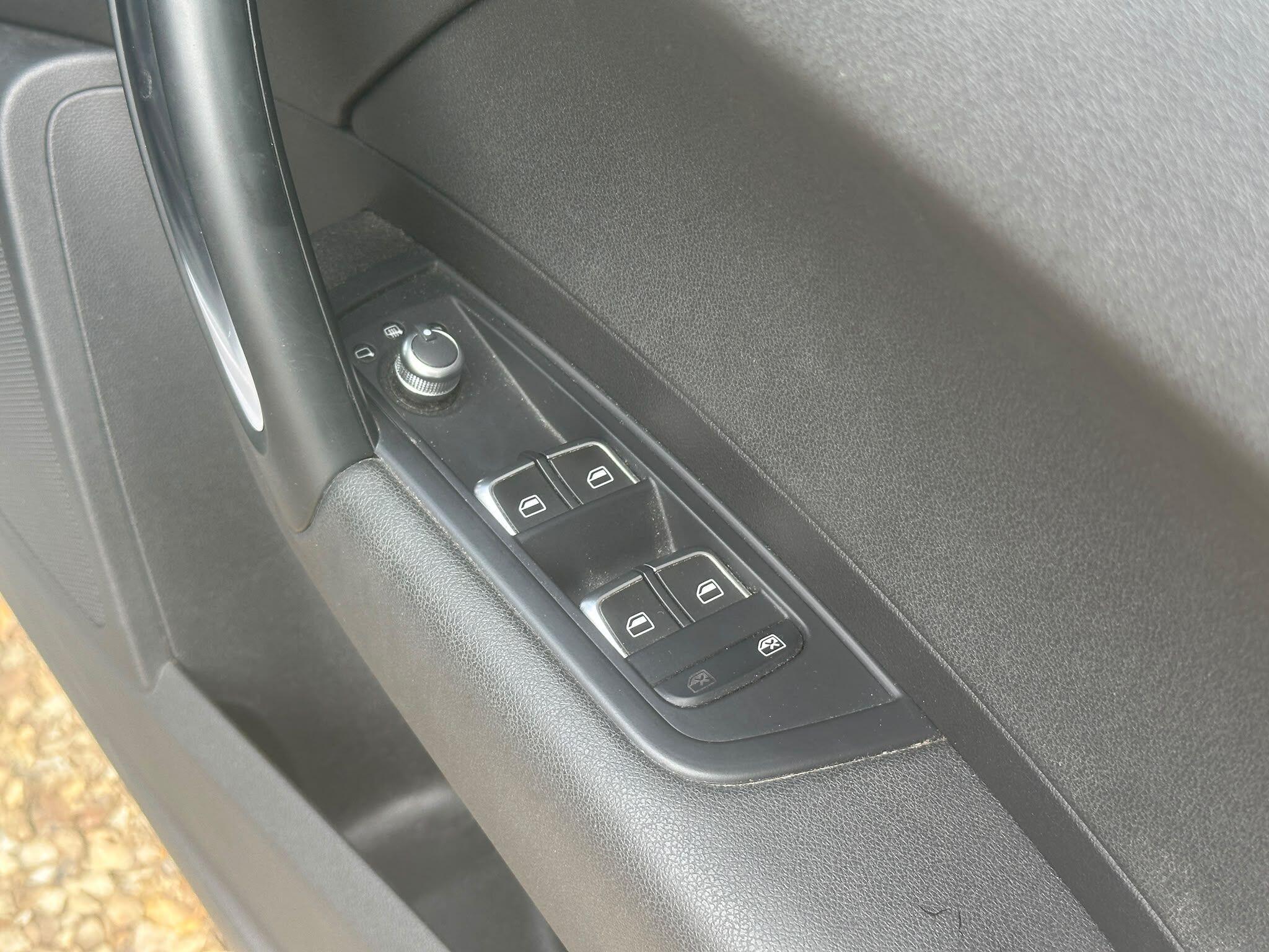 Audi A1 view 23