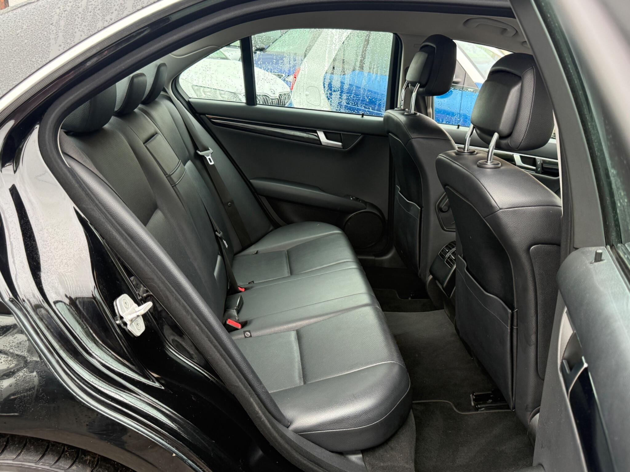 Mercedes-Benz C Class - Image 36