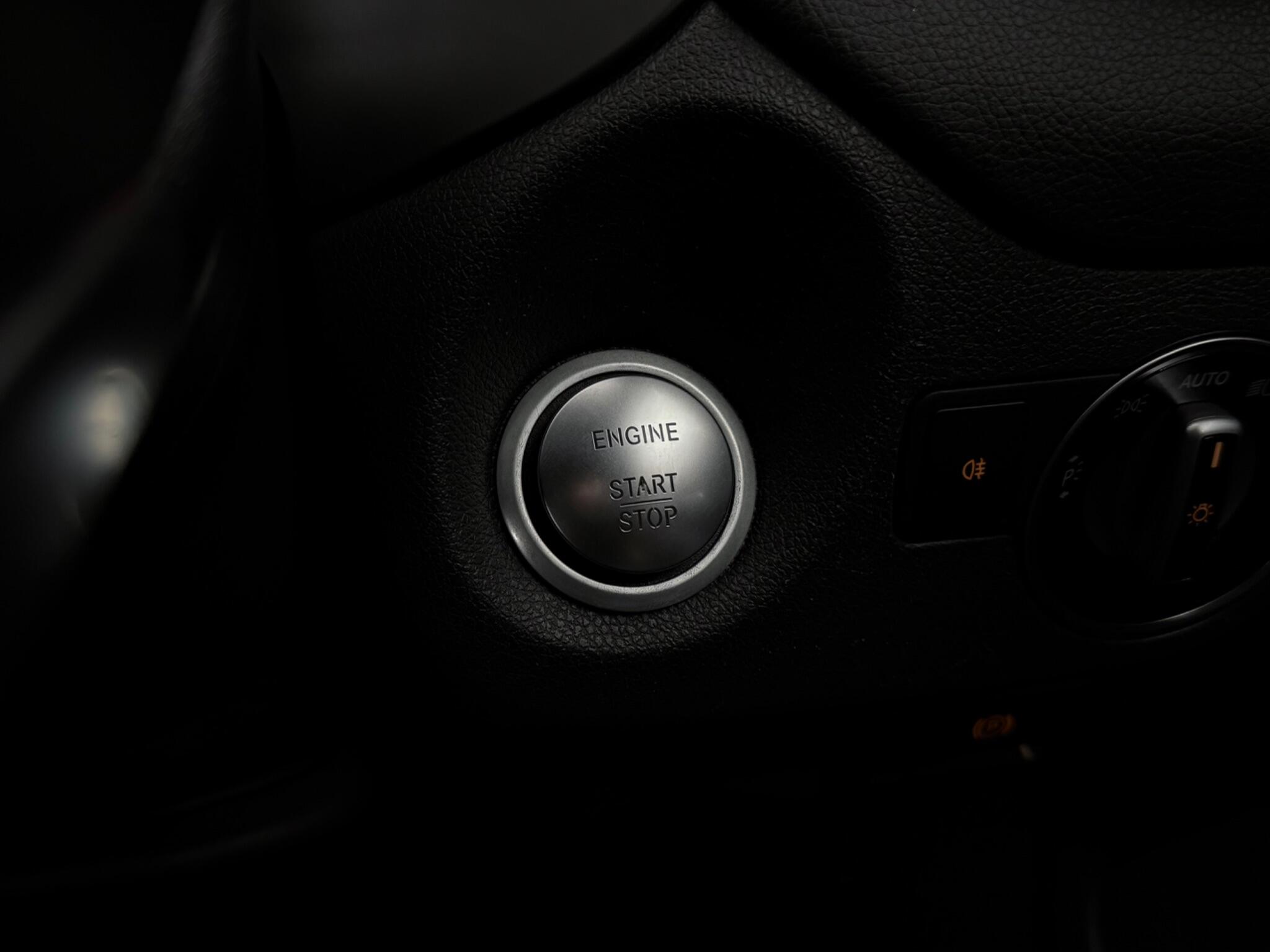 Mercedes-Benz Cla view 18