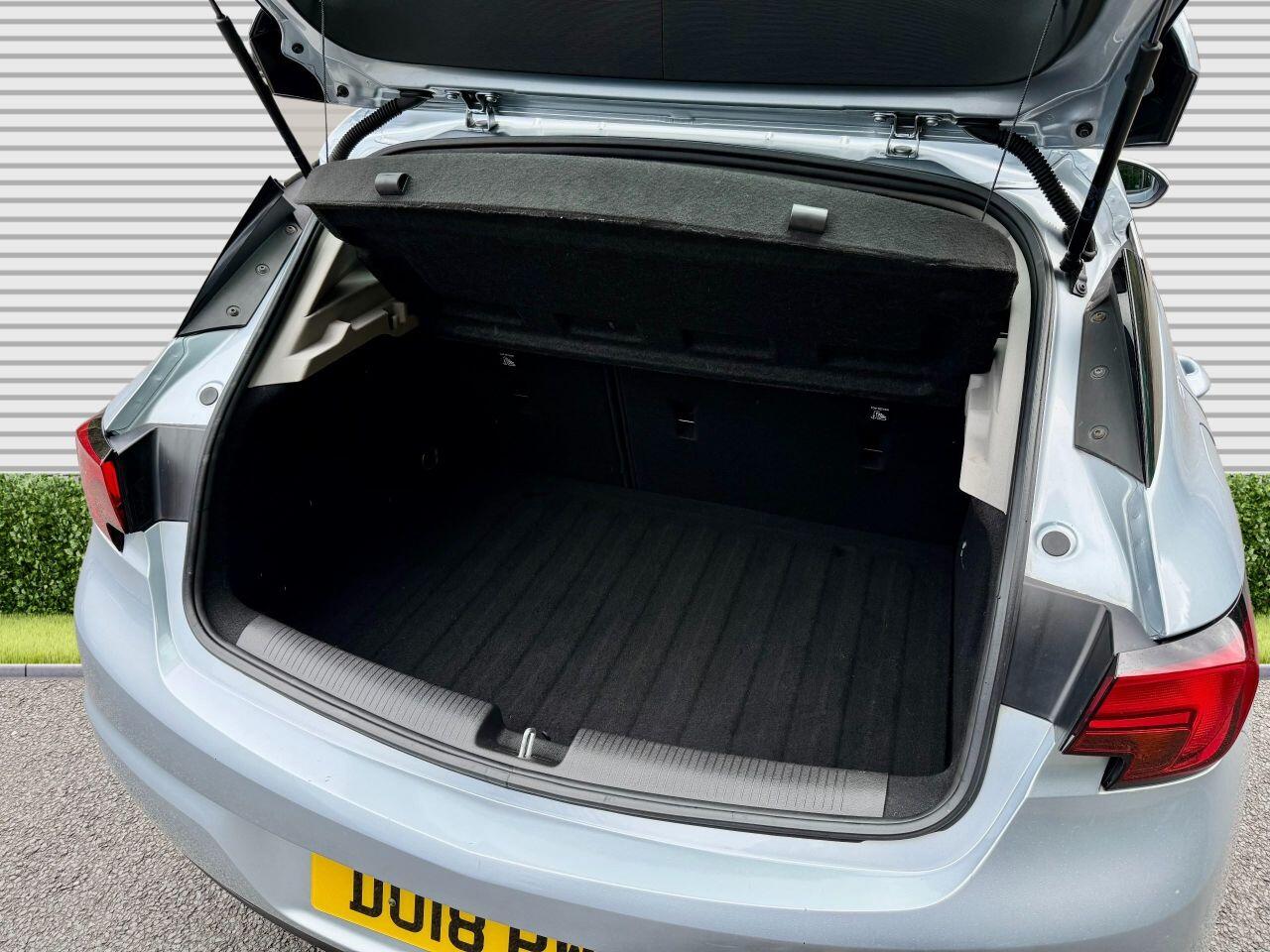 Vauxhall Astra view 29