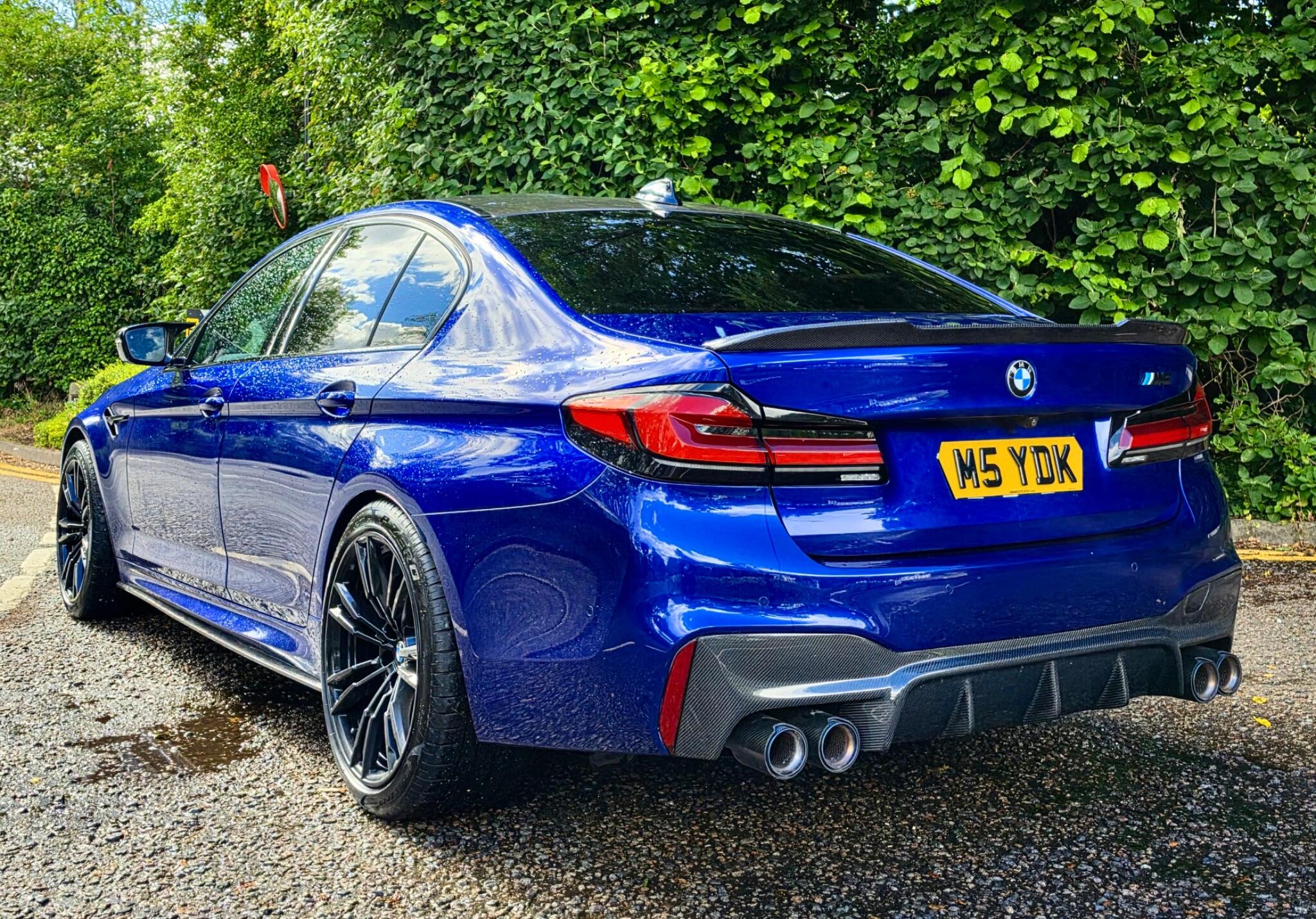 BMW M5 view 26