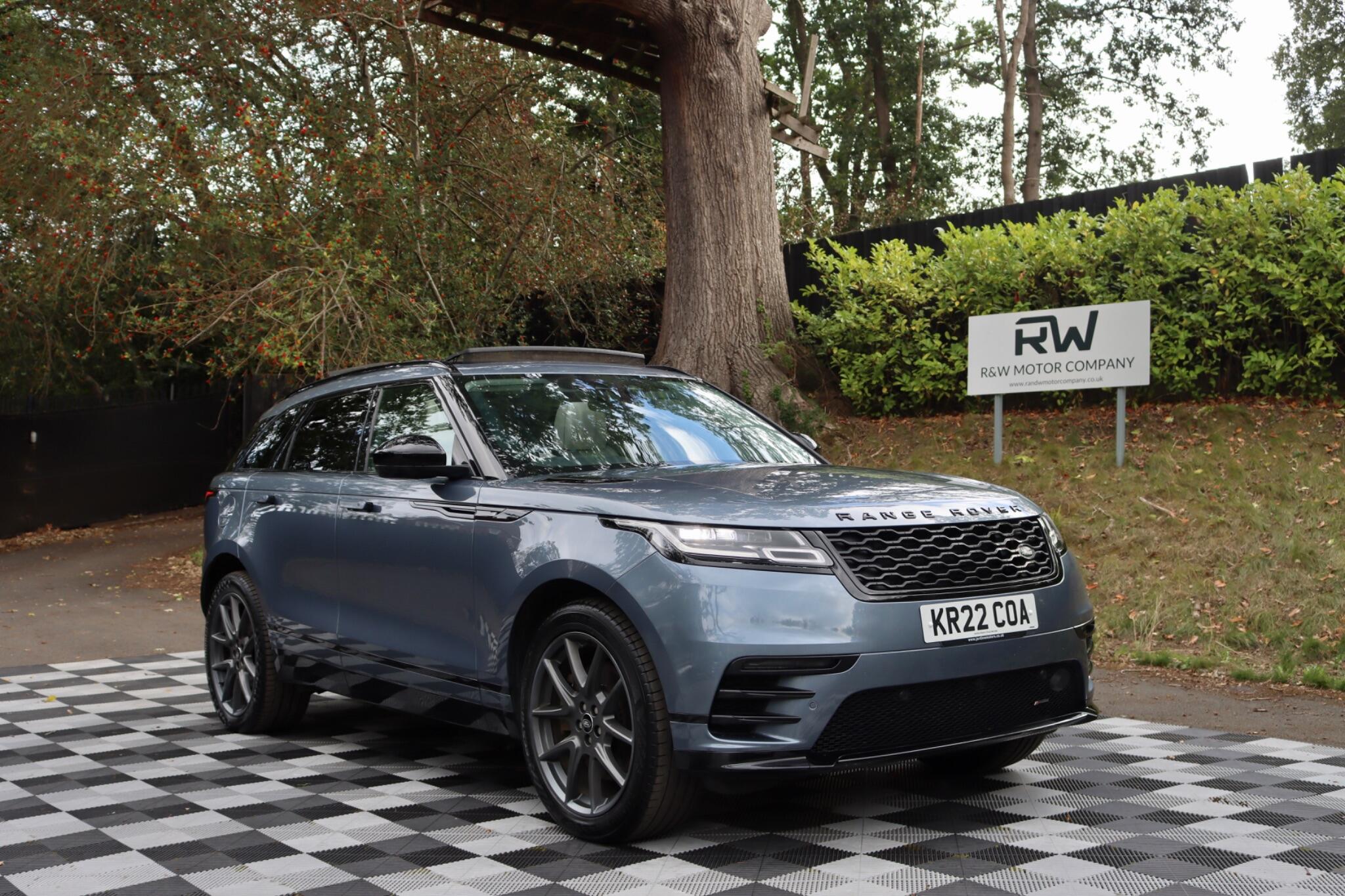 Land Rover Range Rover Velar view 42