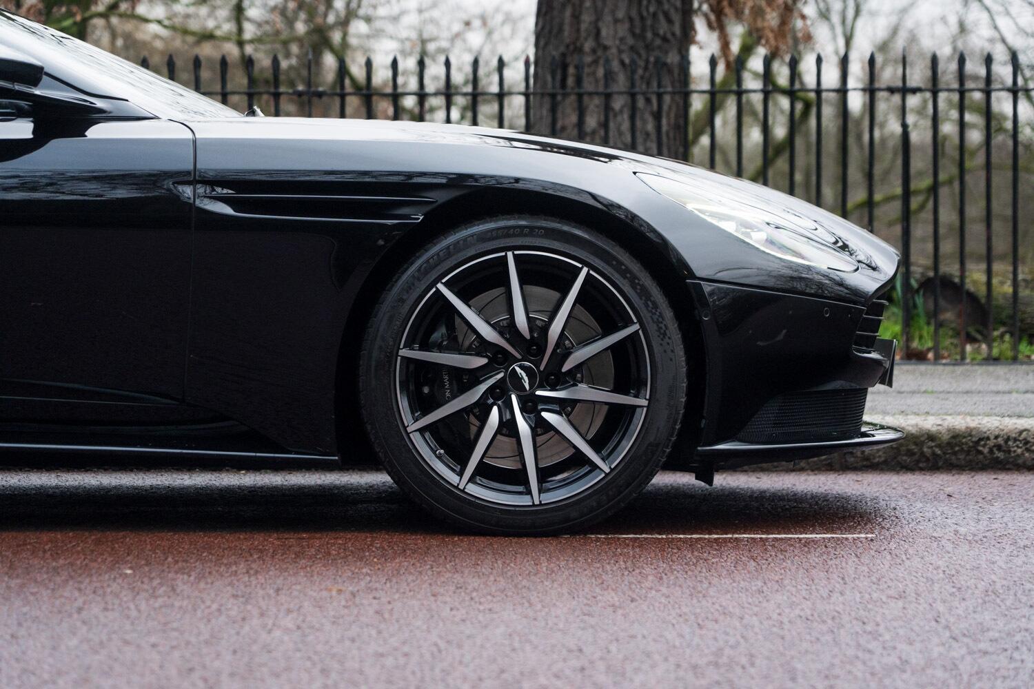 Aston Martin DB11 view 7
