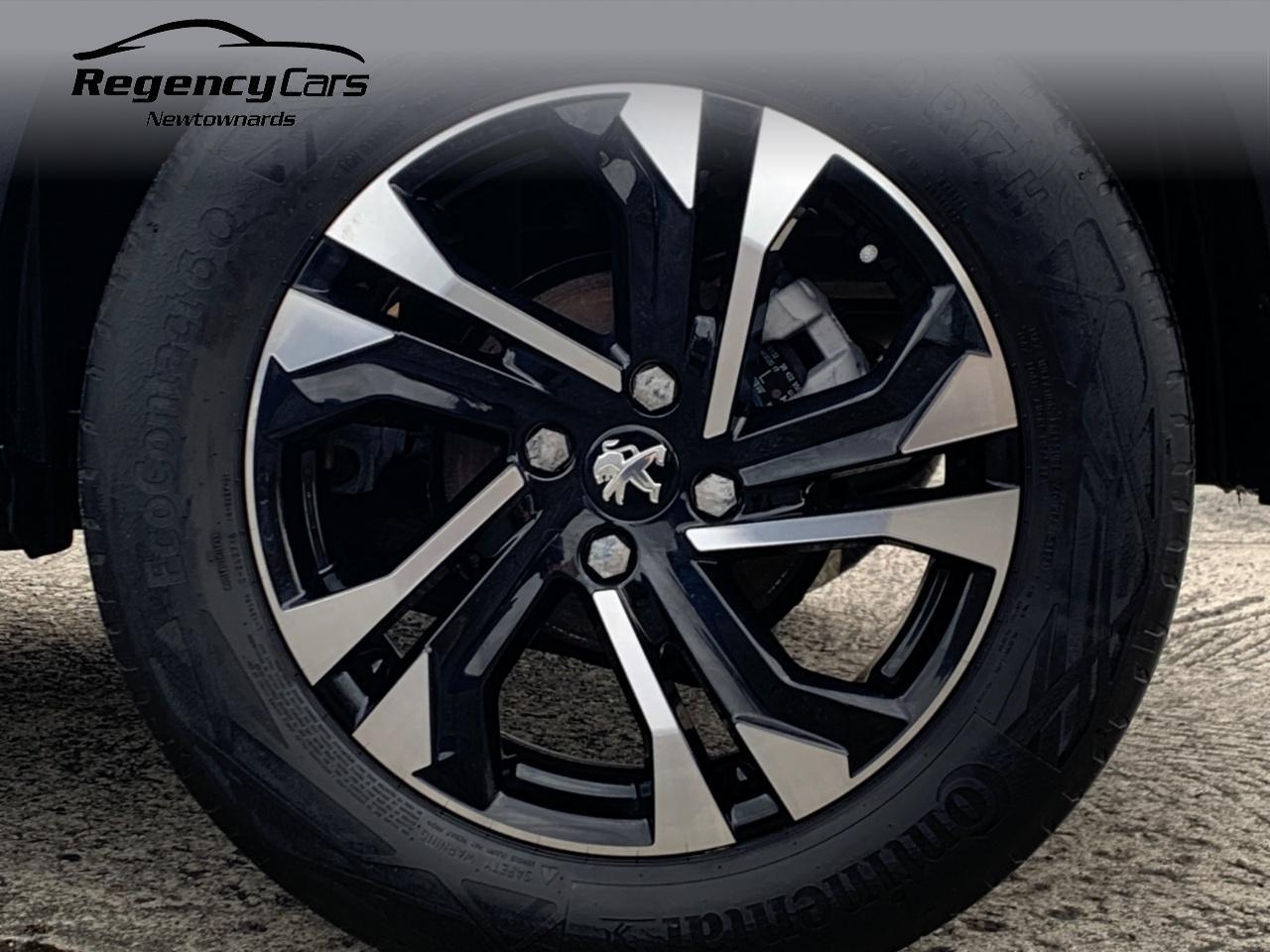 Peugeot 2008 view 32