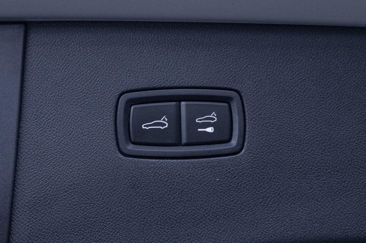 Porsche Cayenne view 46