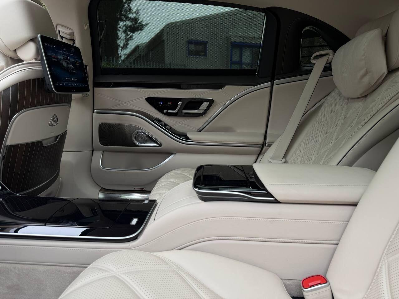 Mercedes-Benz S-Class view 48