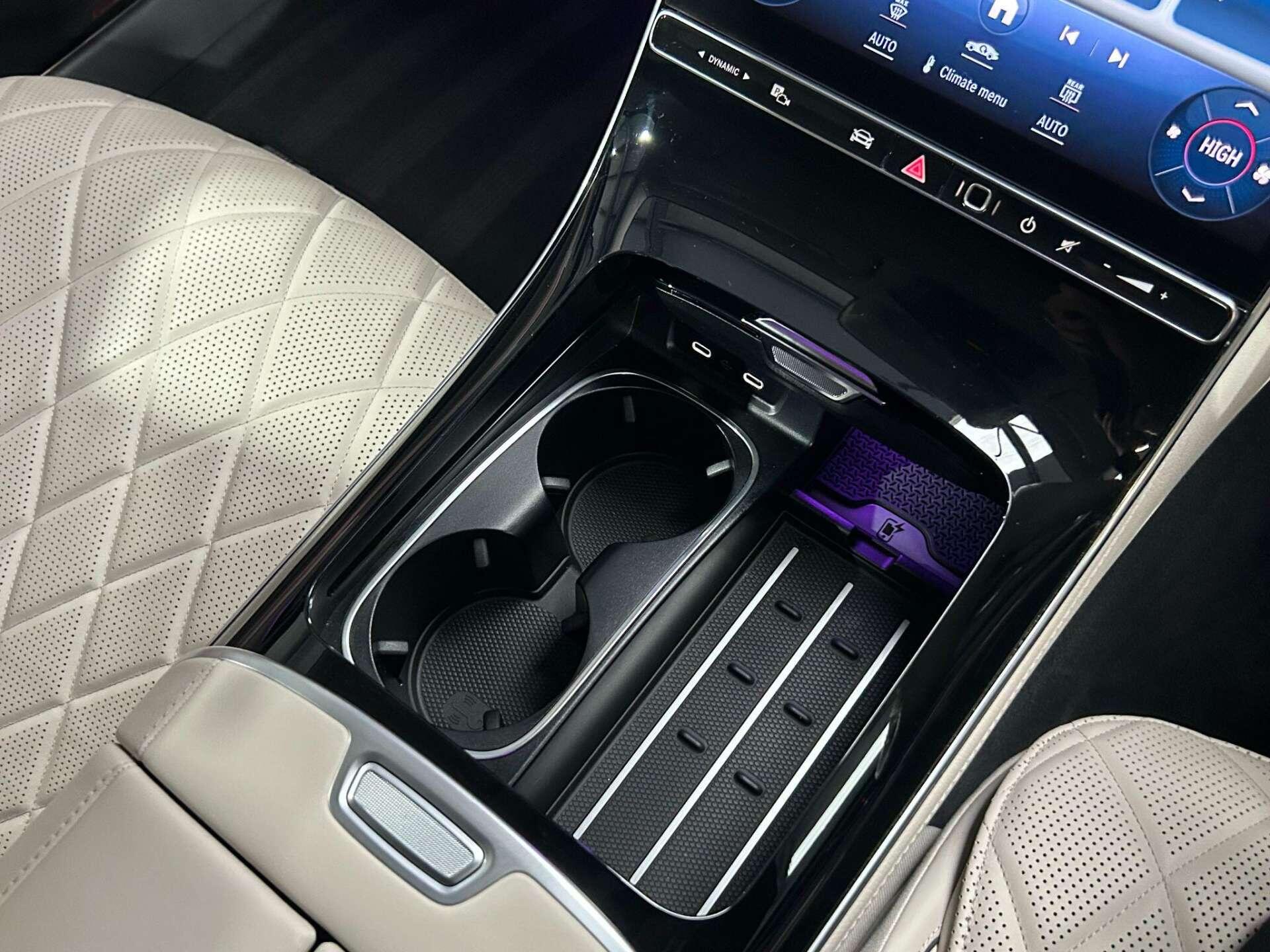 Mercedes-Benz S Class view 25