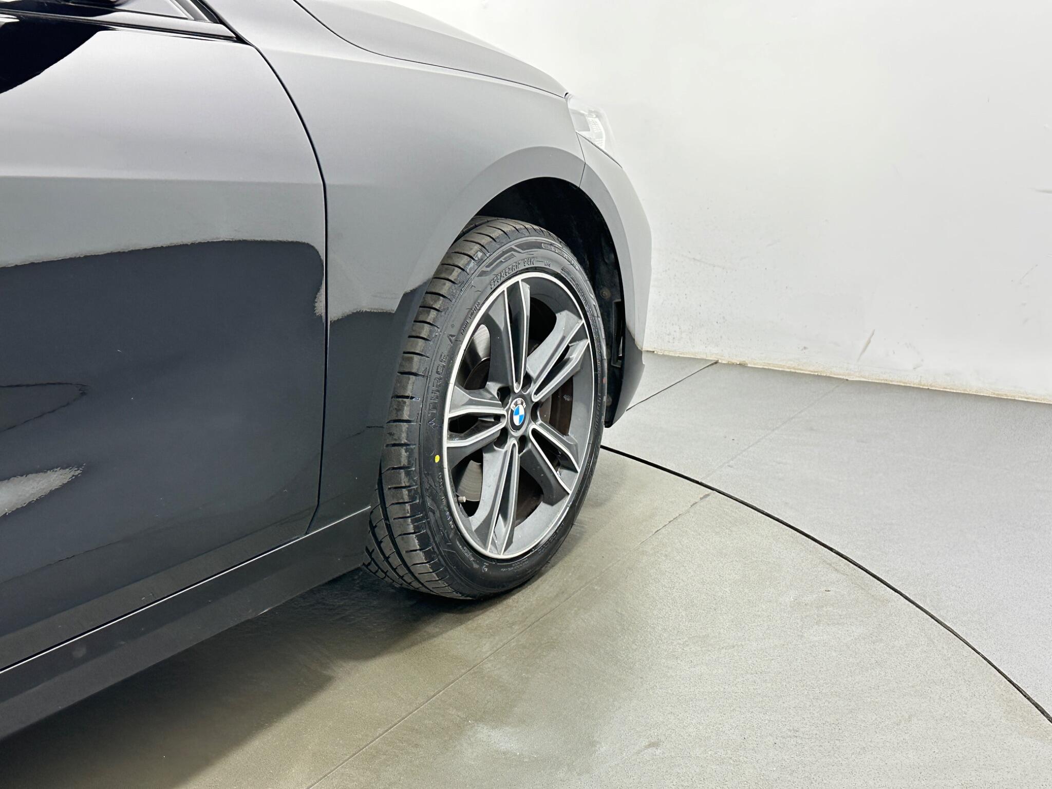 BMW 1 Series view 51