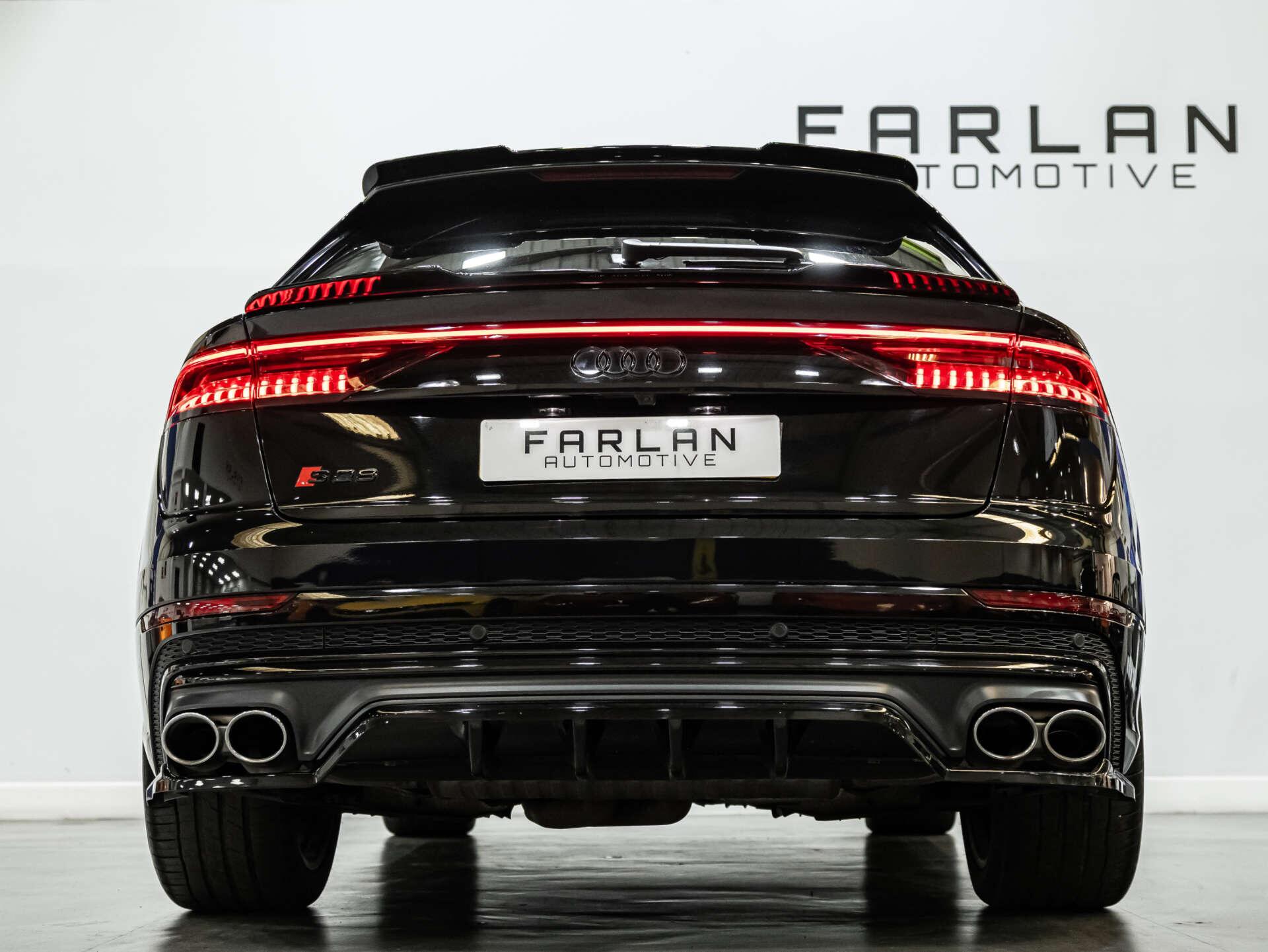 Audi SQ8 view 36