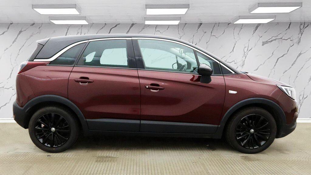 Vauxhall Crossland X view 8