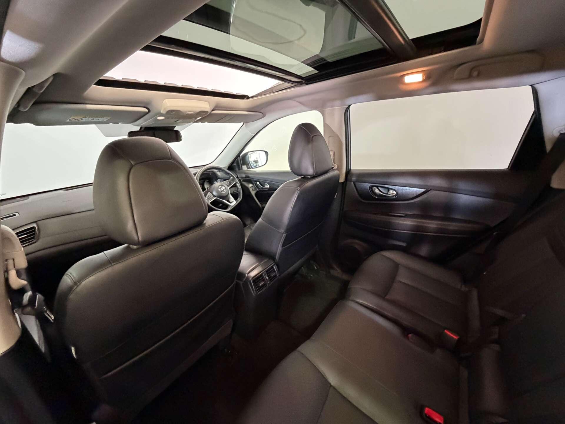 Nissan X-Trail view 64