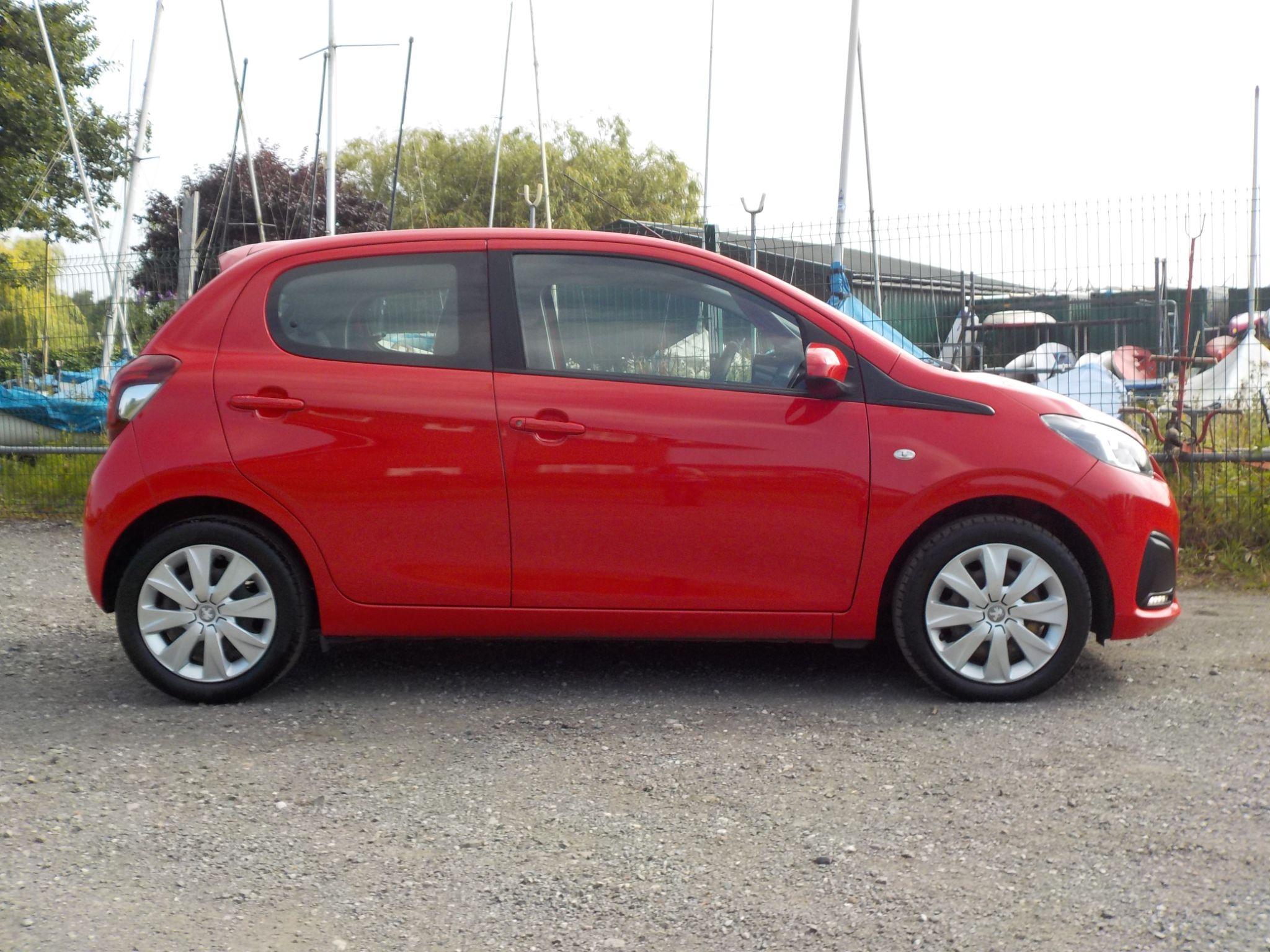 Peugeot 108 1.0 Active Euro 6 5dr