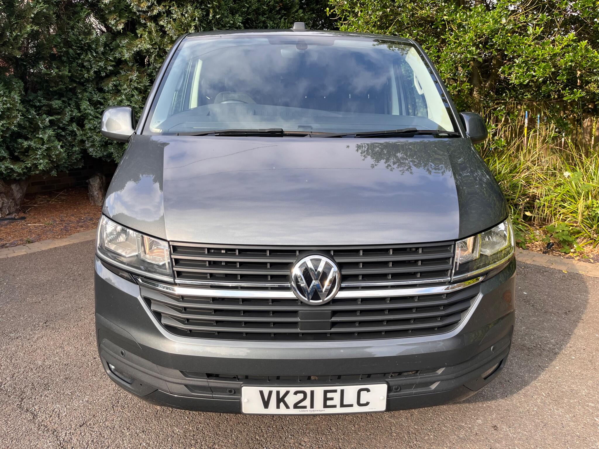 Volkswagen Transporter view 24
