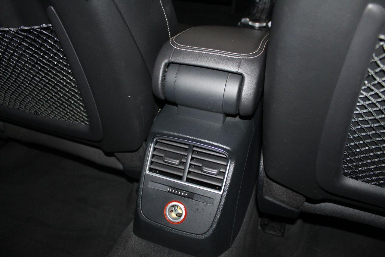 Audi A3 view 50
