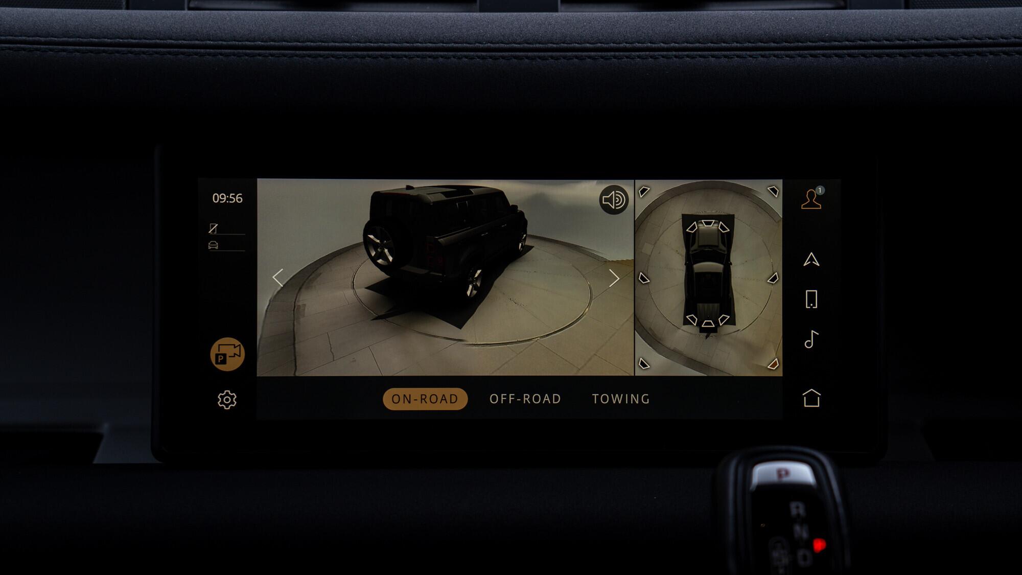 Land Rover Defender view 27