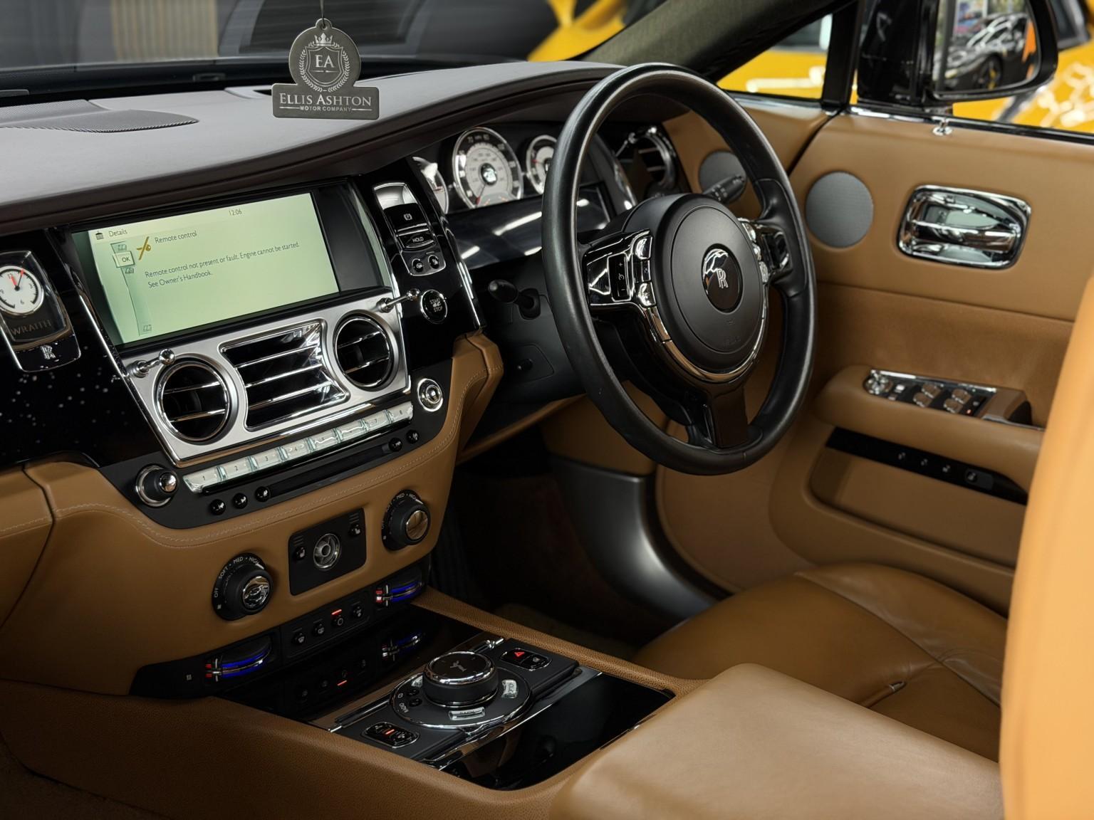 Rolls-Royce Wraith view 42