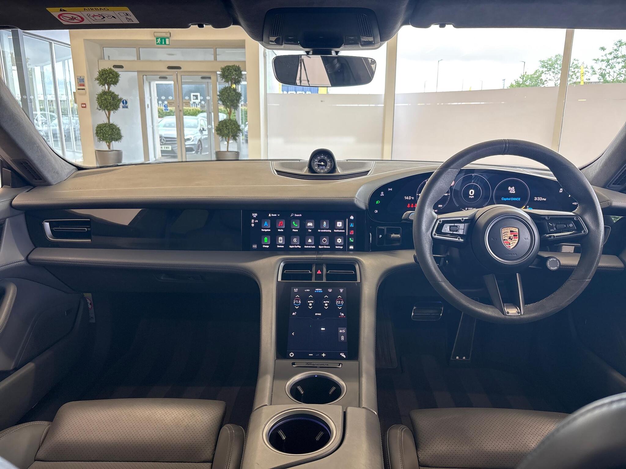 Porsche Taycan view 27