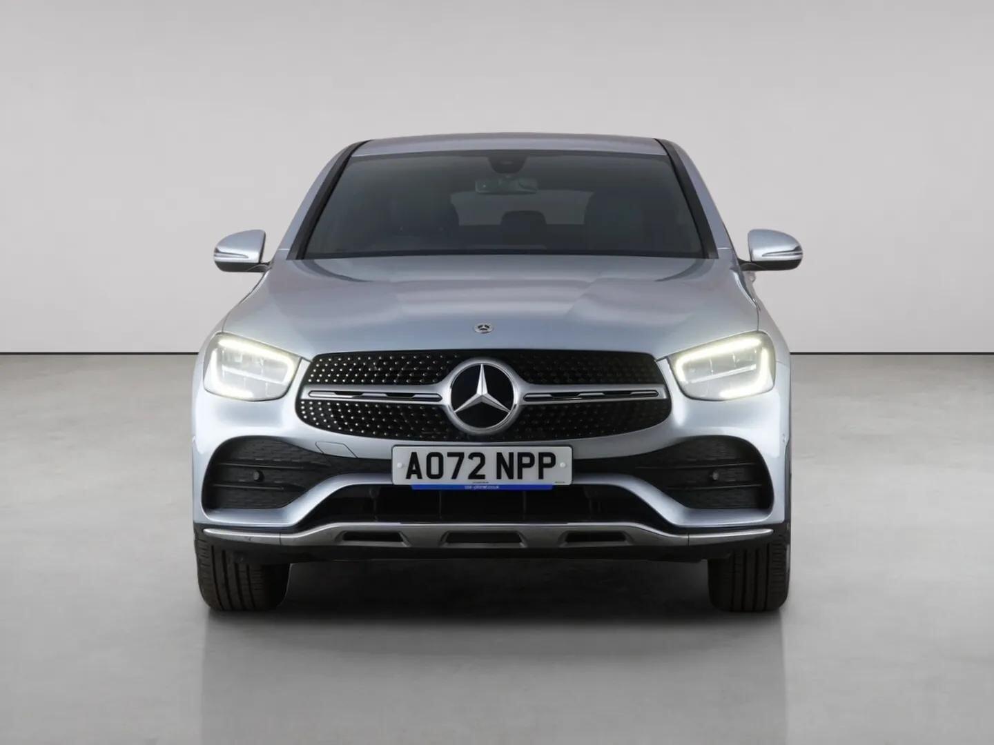 Mercedes-Benz GLC view 5