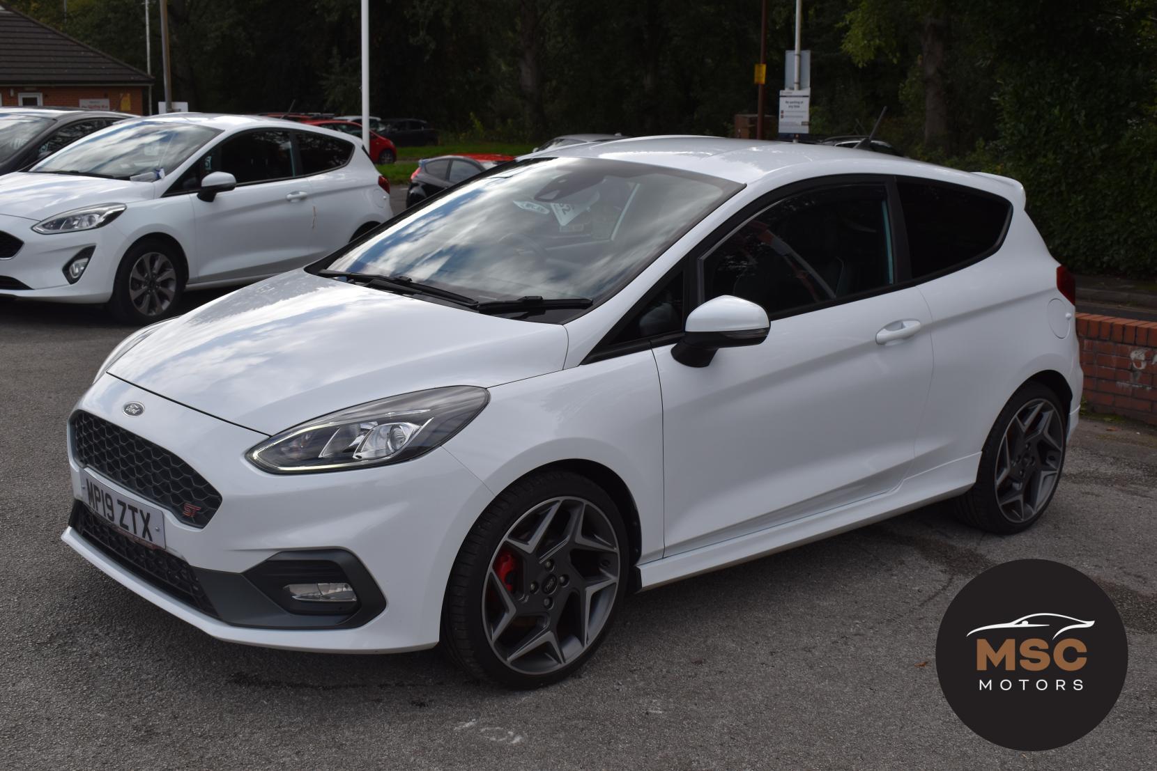 Ford Fiesta view 5