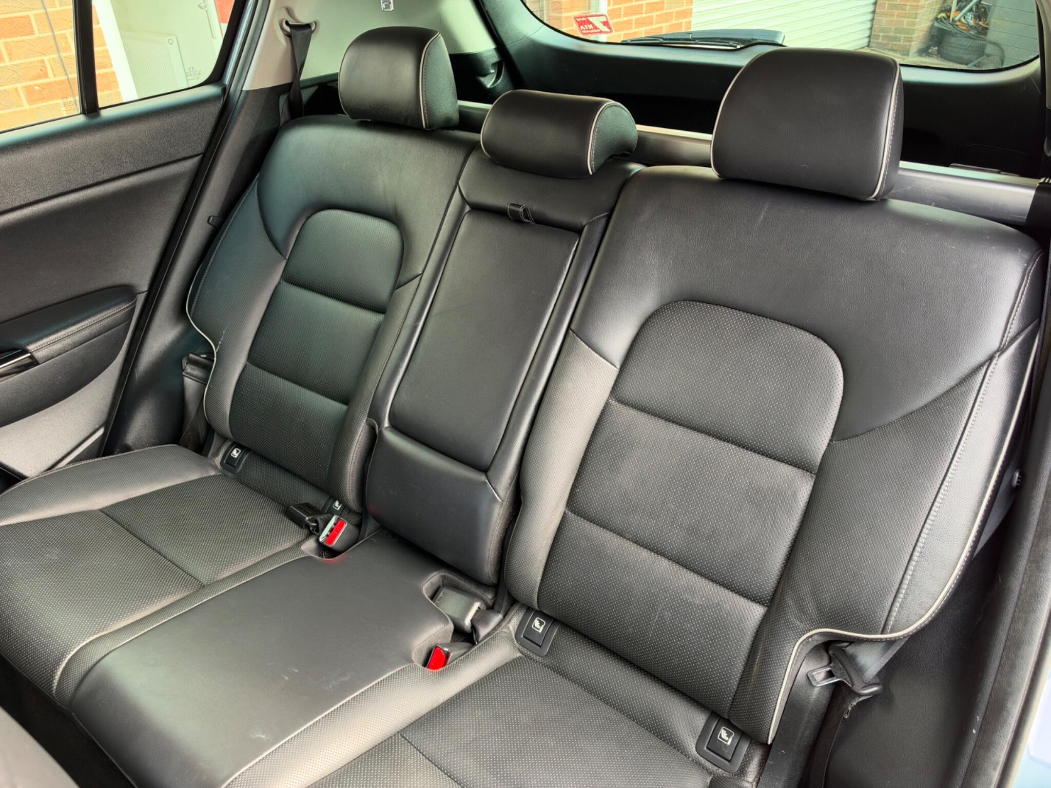 Kia Sportage view 24
