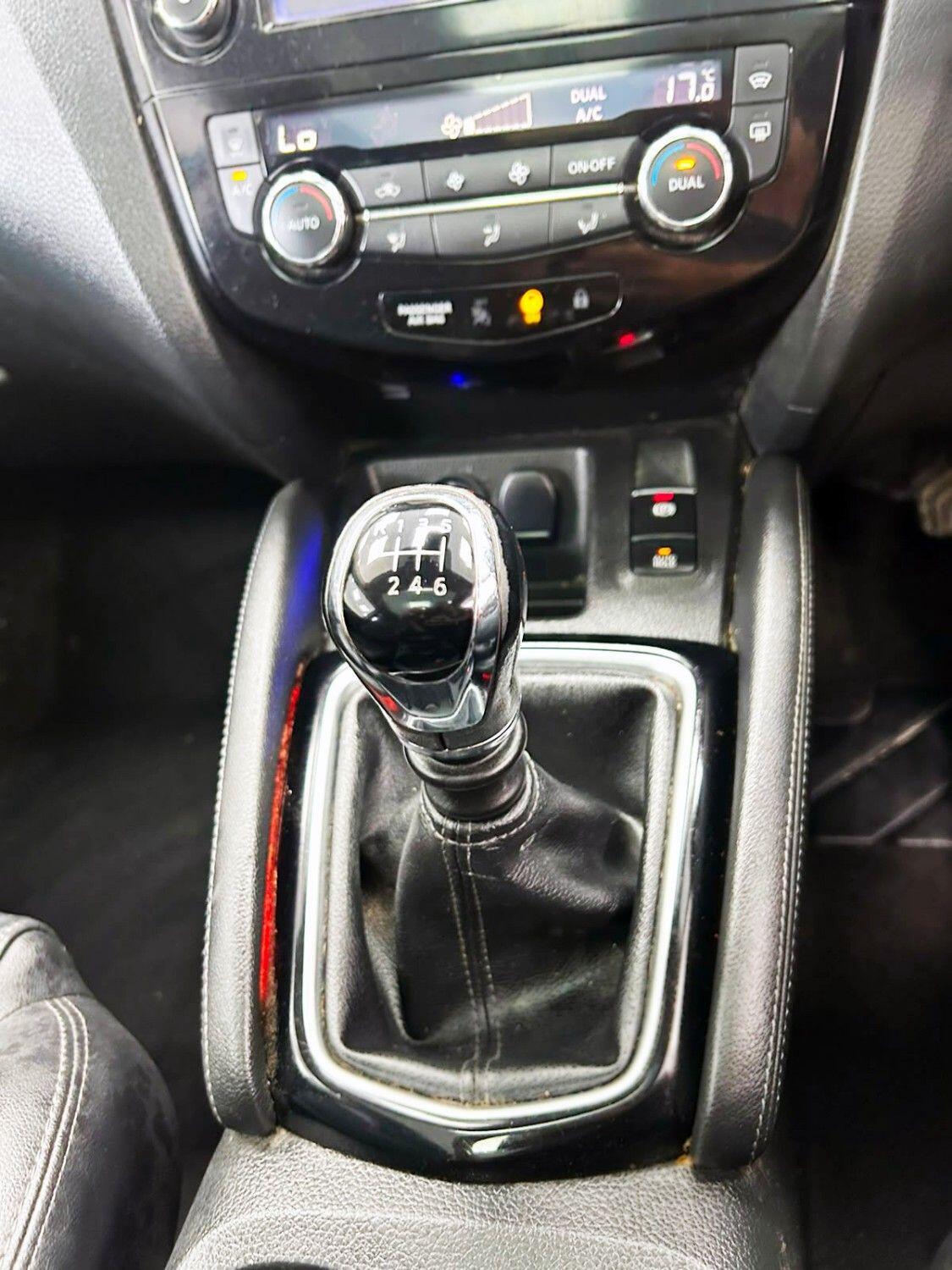 Nissan Qashqai view 18
