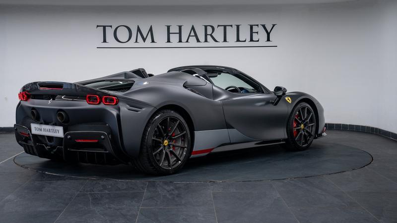 Ferrari SF90 Stradale view 7