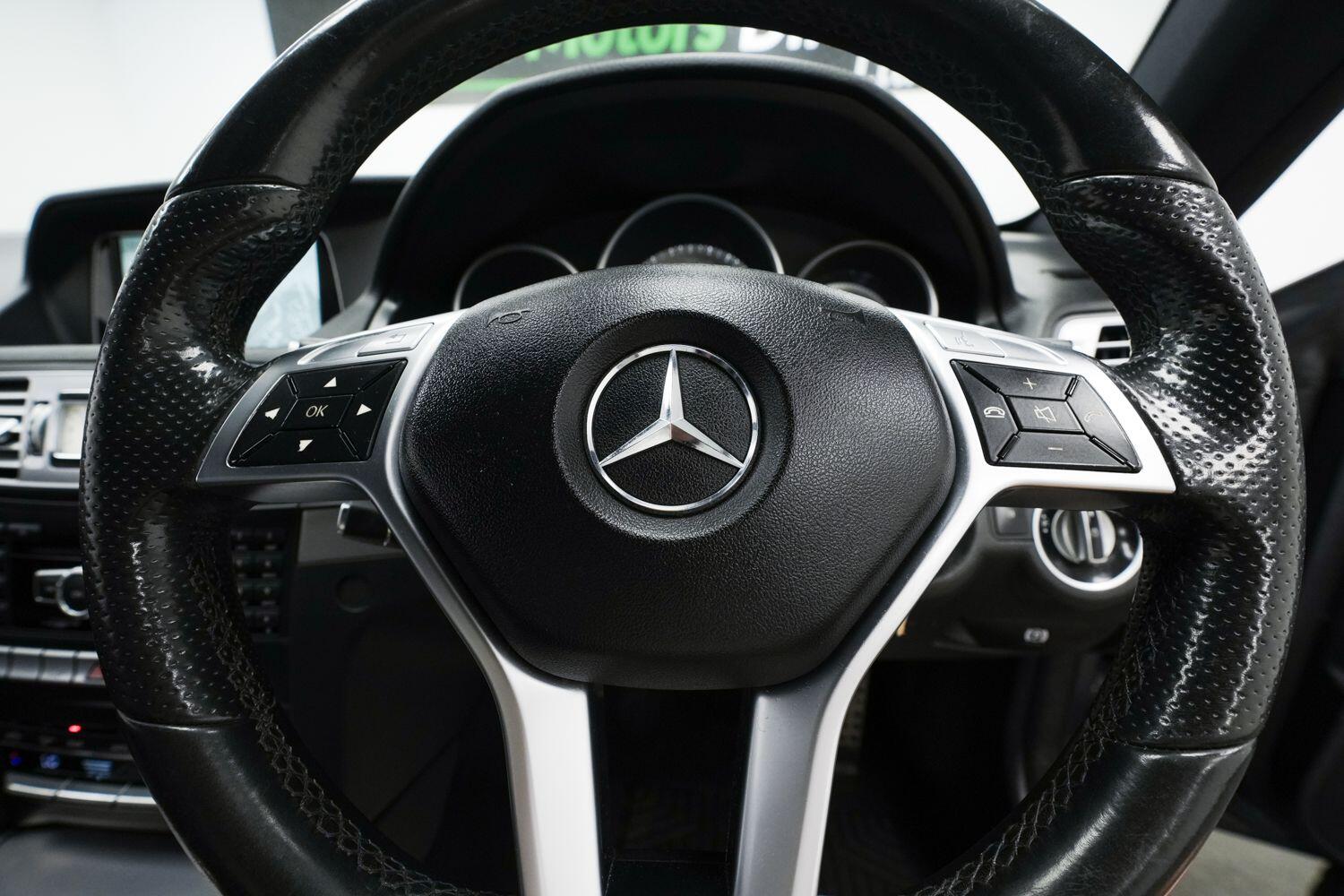 Mercedes-Benz E Class view 21