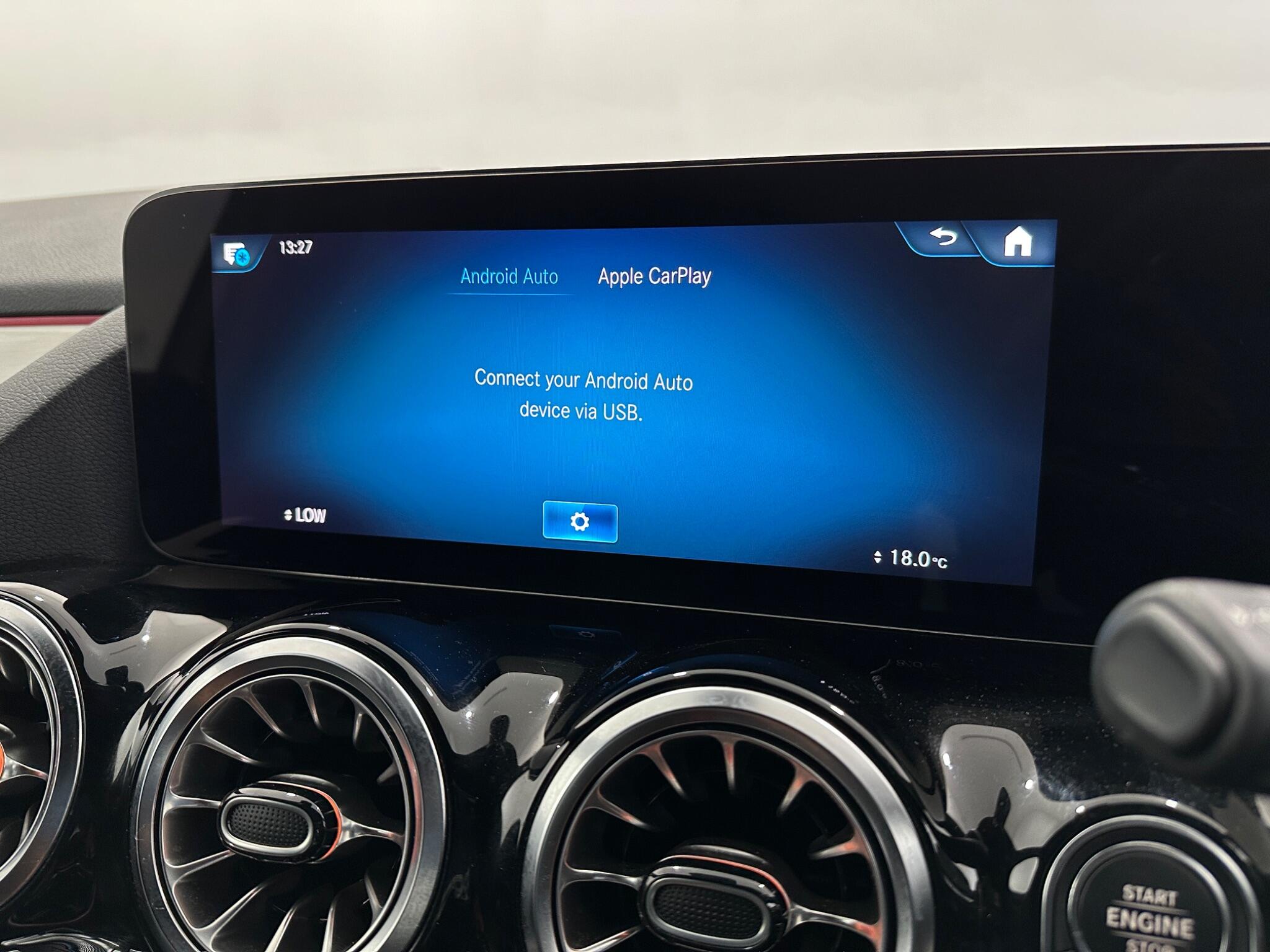 Mercedes-Benz B-Class view 26