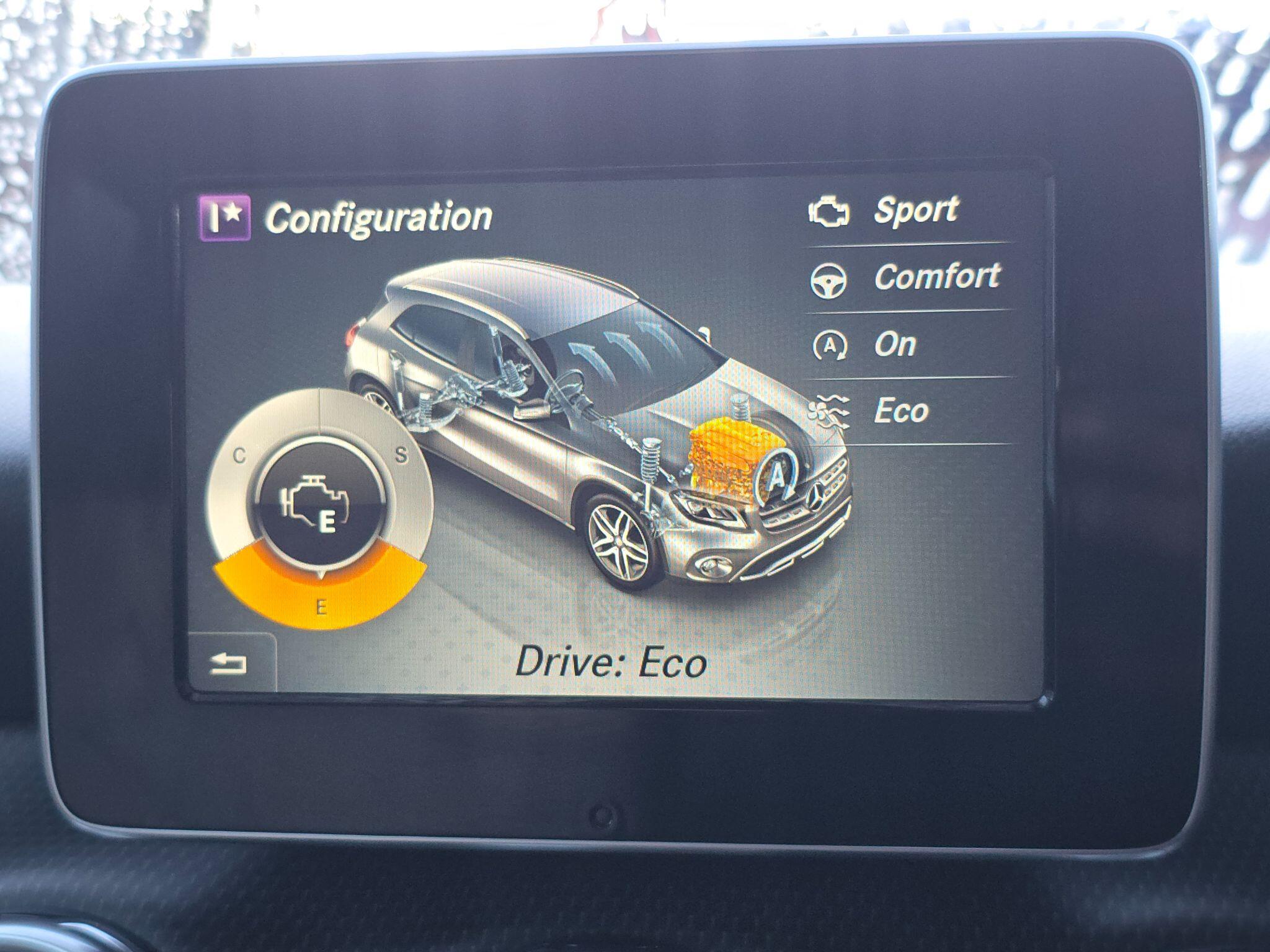 2018 Mercedes-Benz GLA 1.6 GLA200 SE (Executive) Euro 6 (s/s) 5dr • 28,270 miles image 47