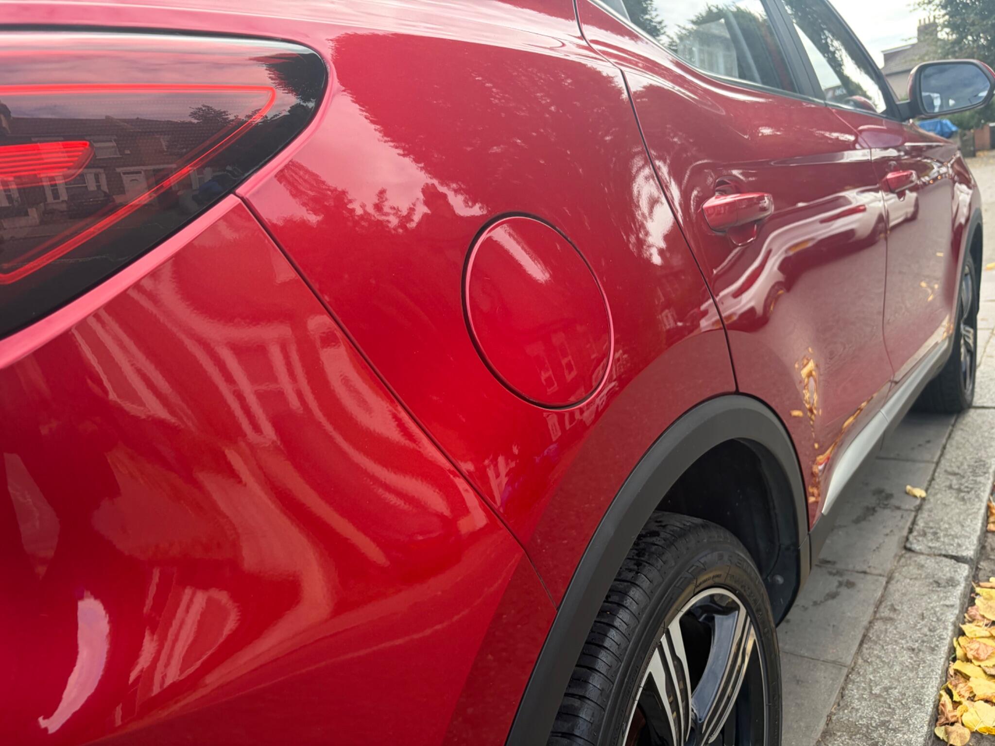 MG ZS view 27