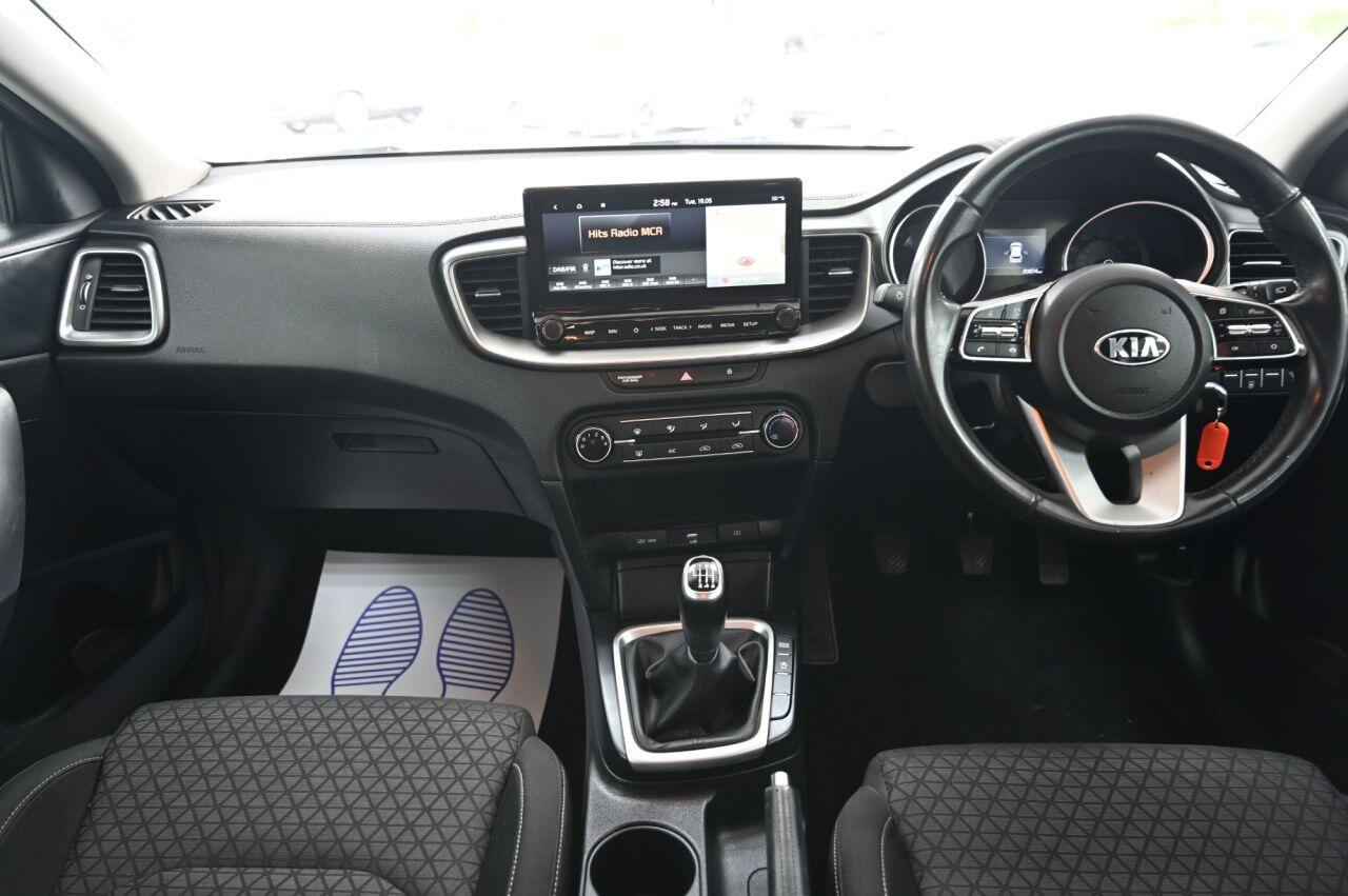 Kia Ceed view 18