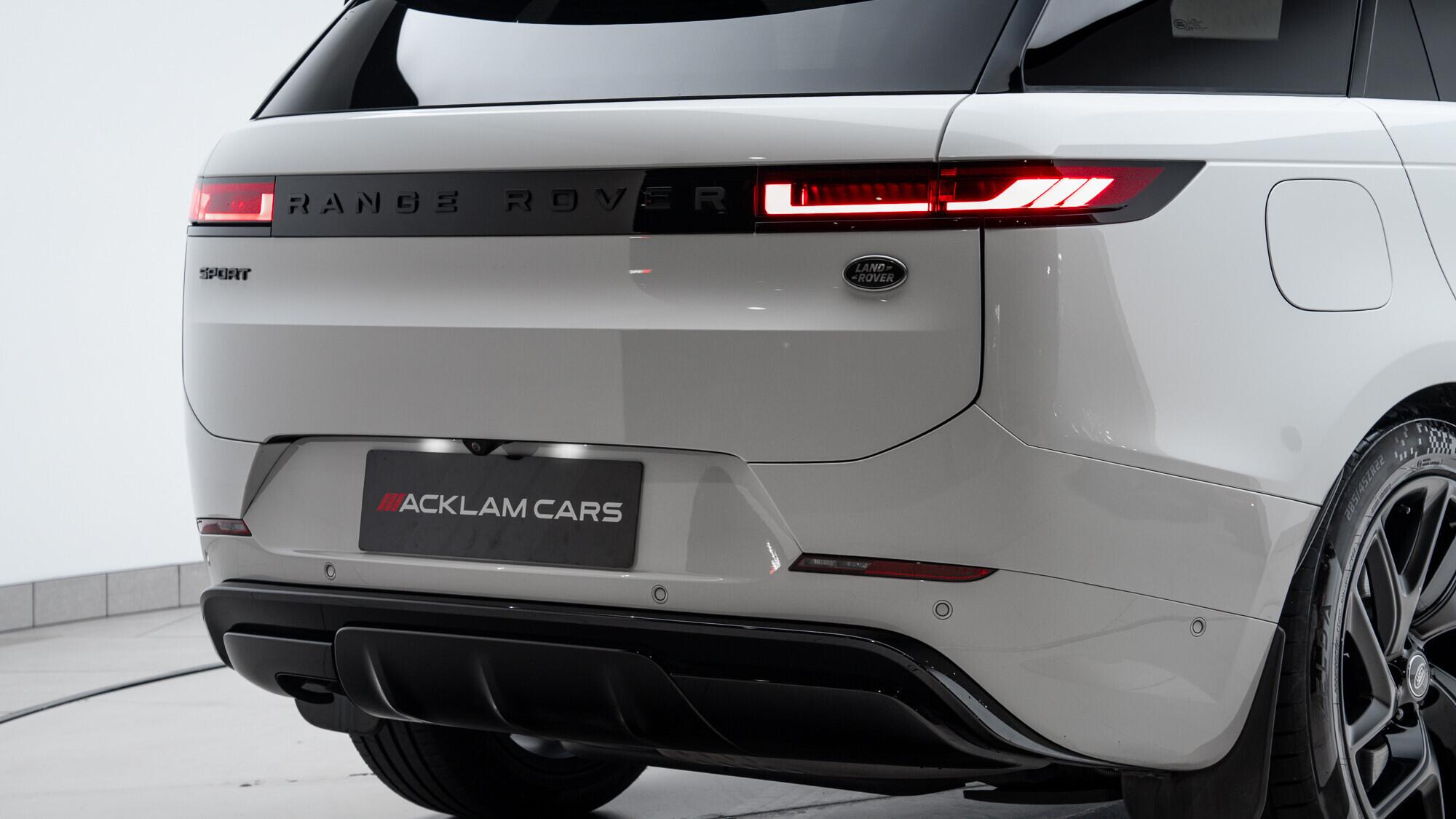 Land Rover Range Rover Sport view 18