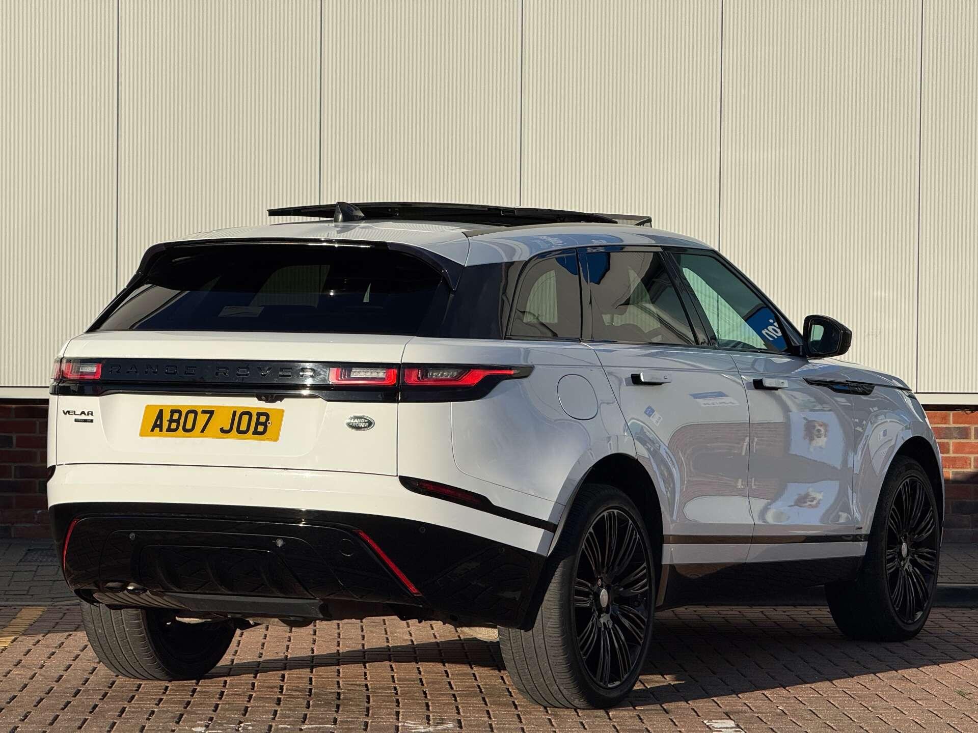 Land Rover Range Rover Velar view 6