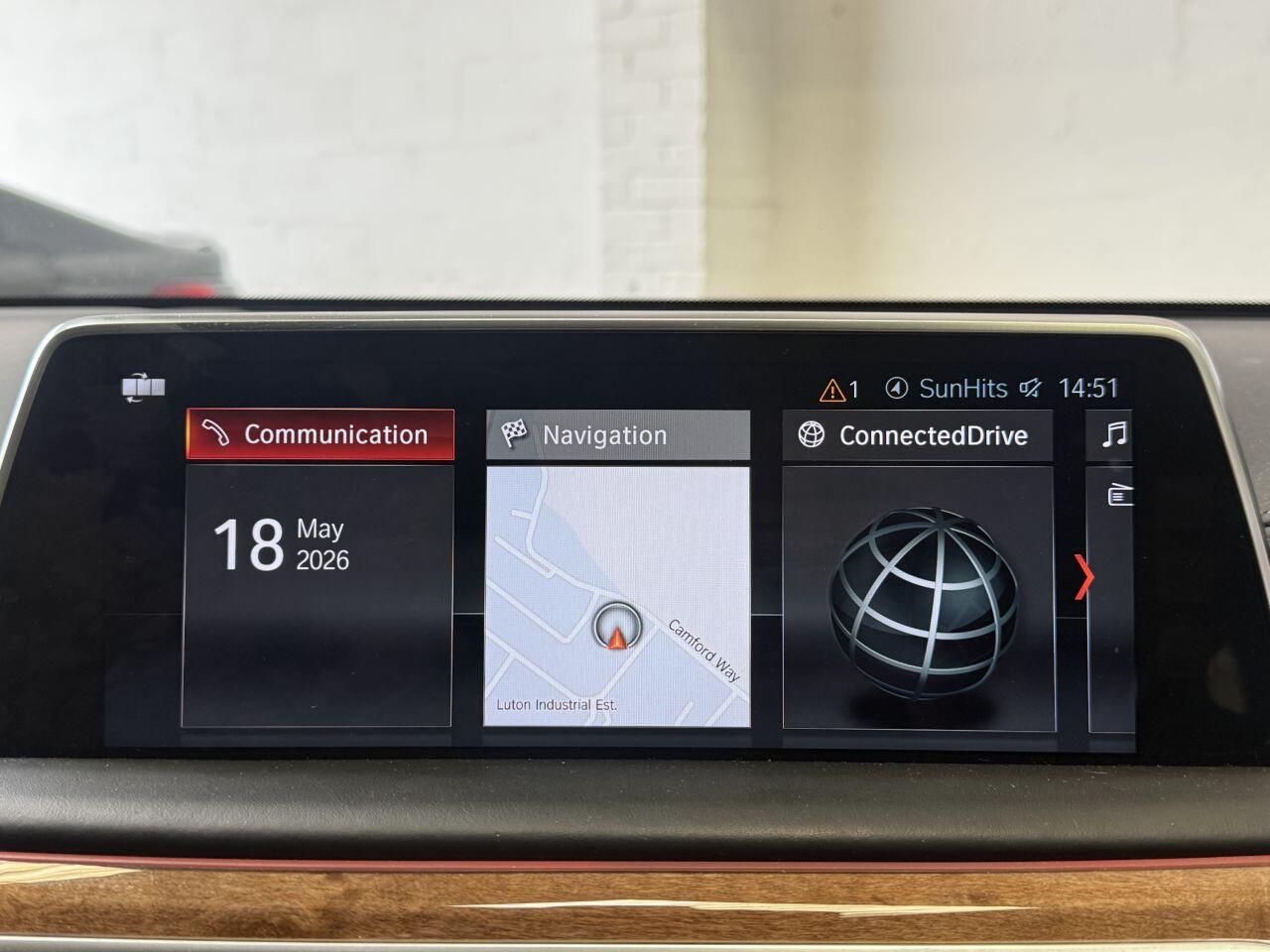 BMW 7 Series view 47