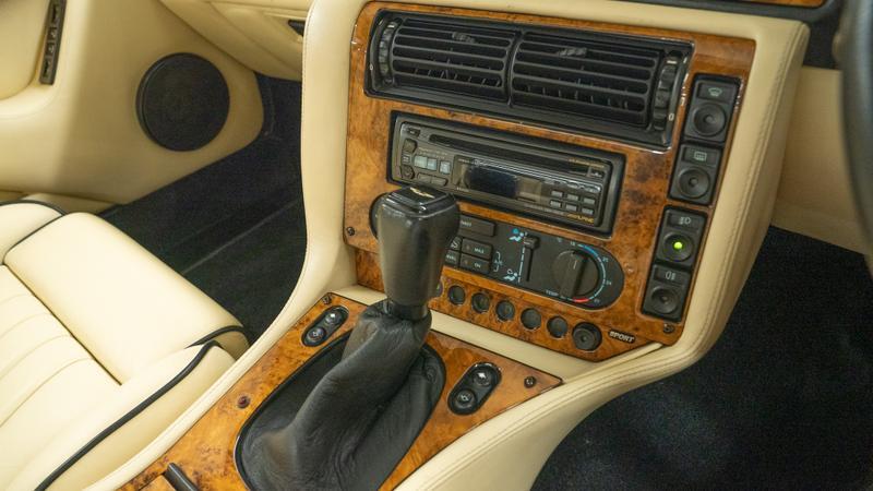 Aston Martin Vantage view 24