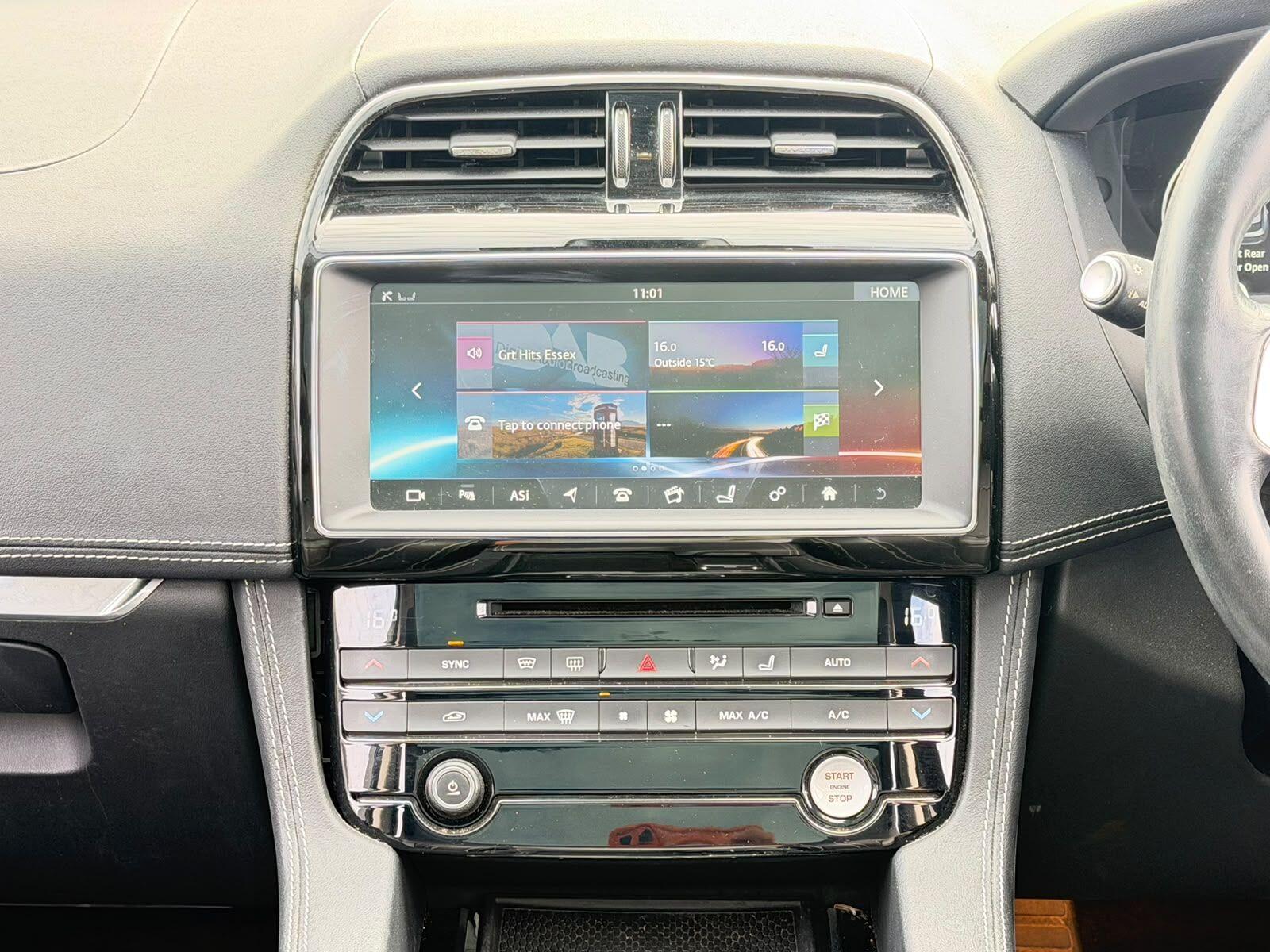 Jaguar F-Pace view 28