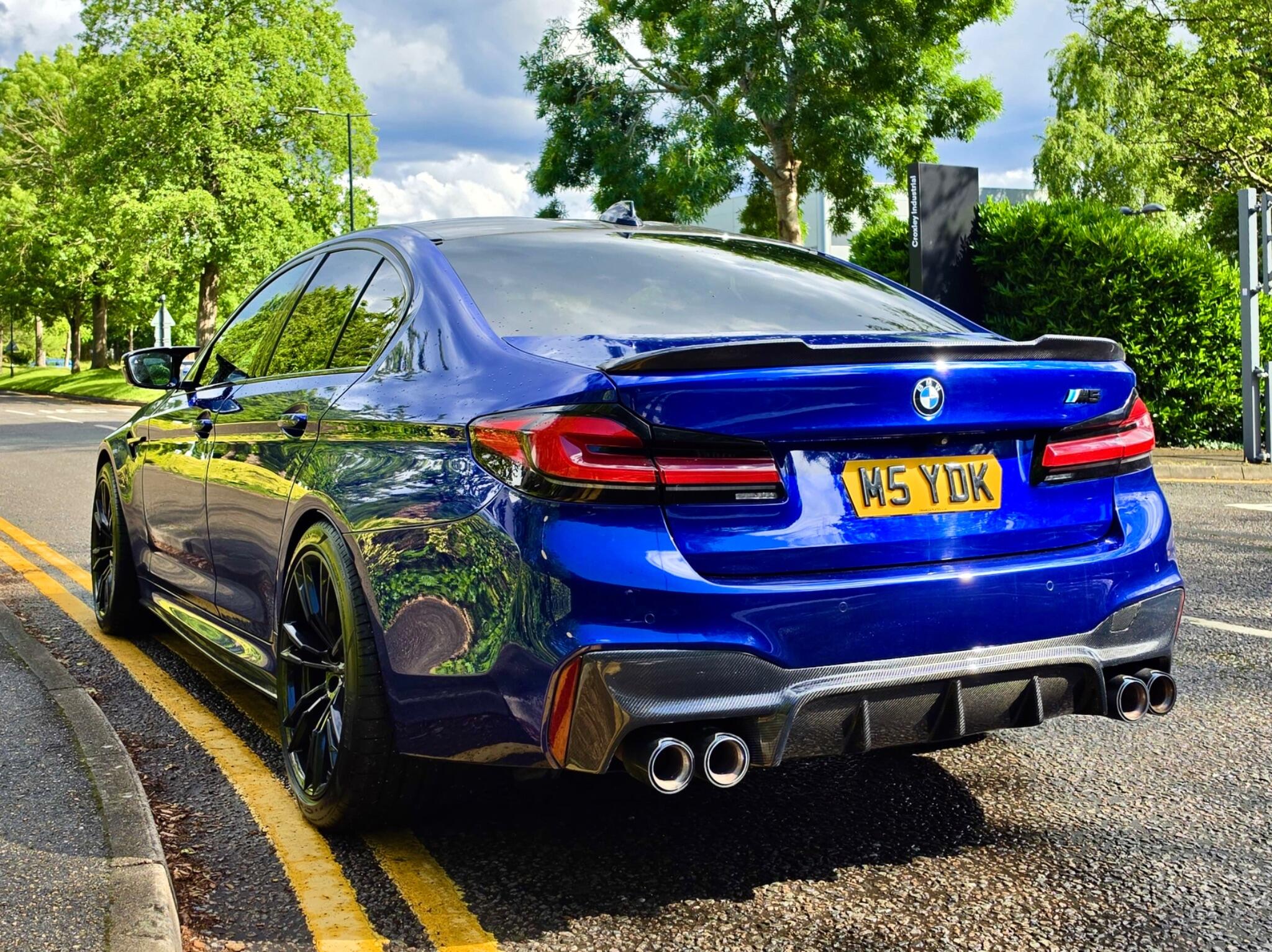 BMW M5 view 7