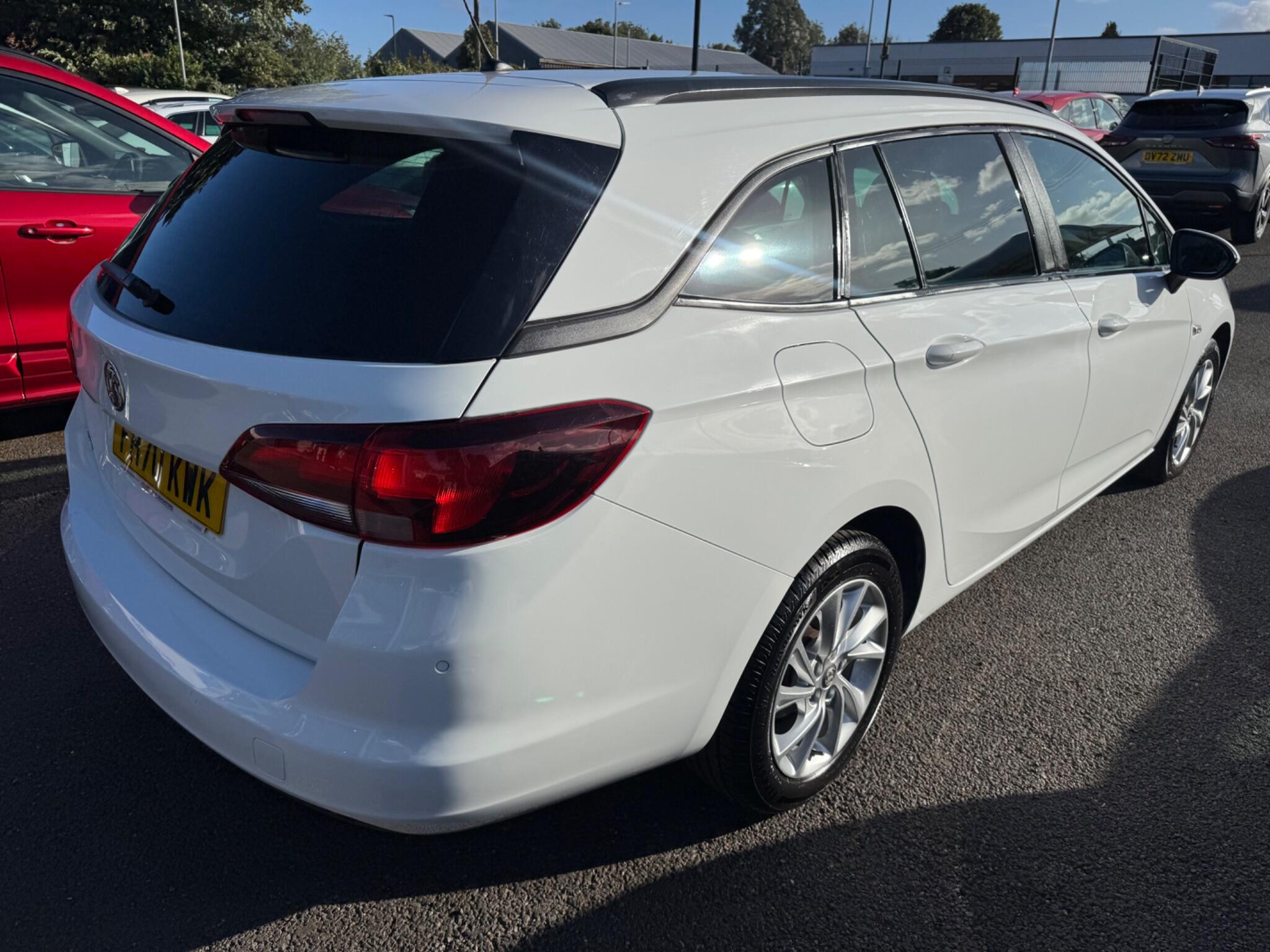 Vauxhall Astra view 18
