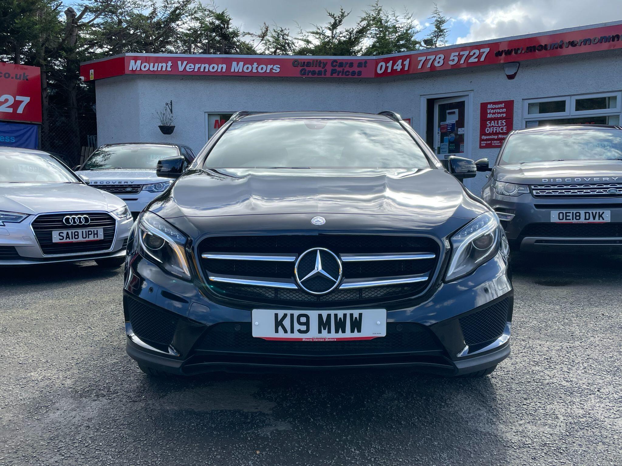 Mercedes-Benz Gla view 18