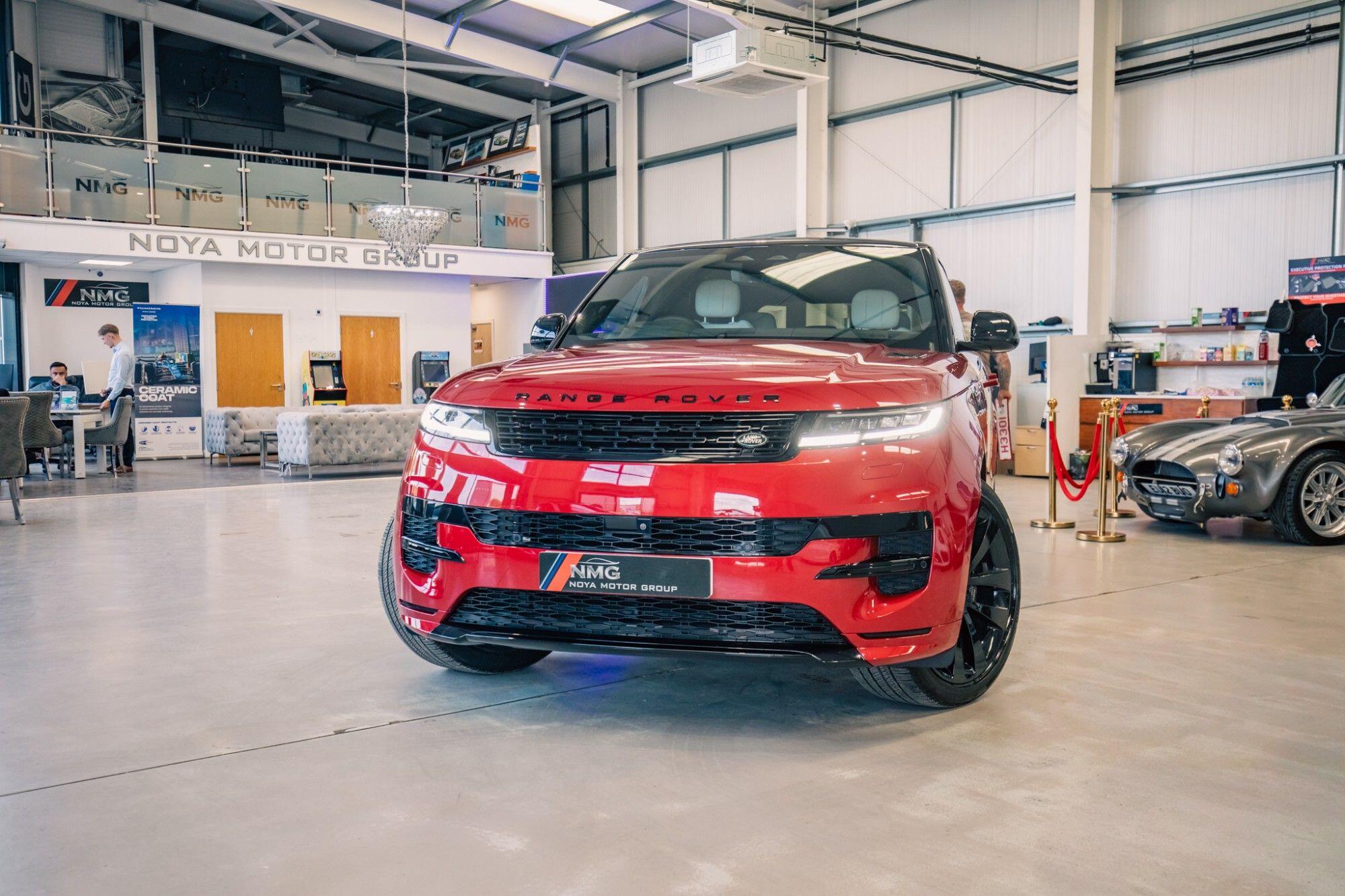 Land Rover Range Rover Sport view 5