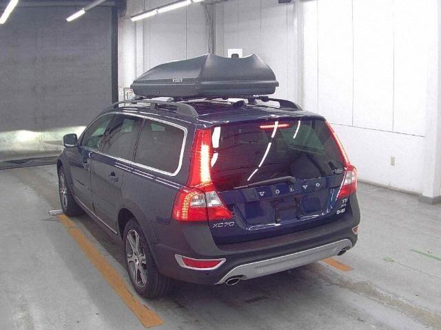 Volvo XC70 view 26