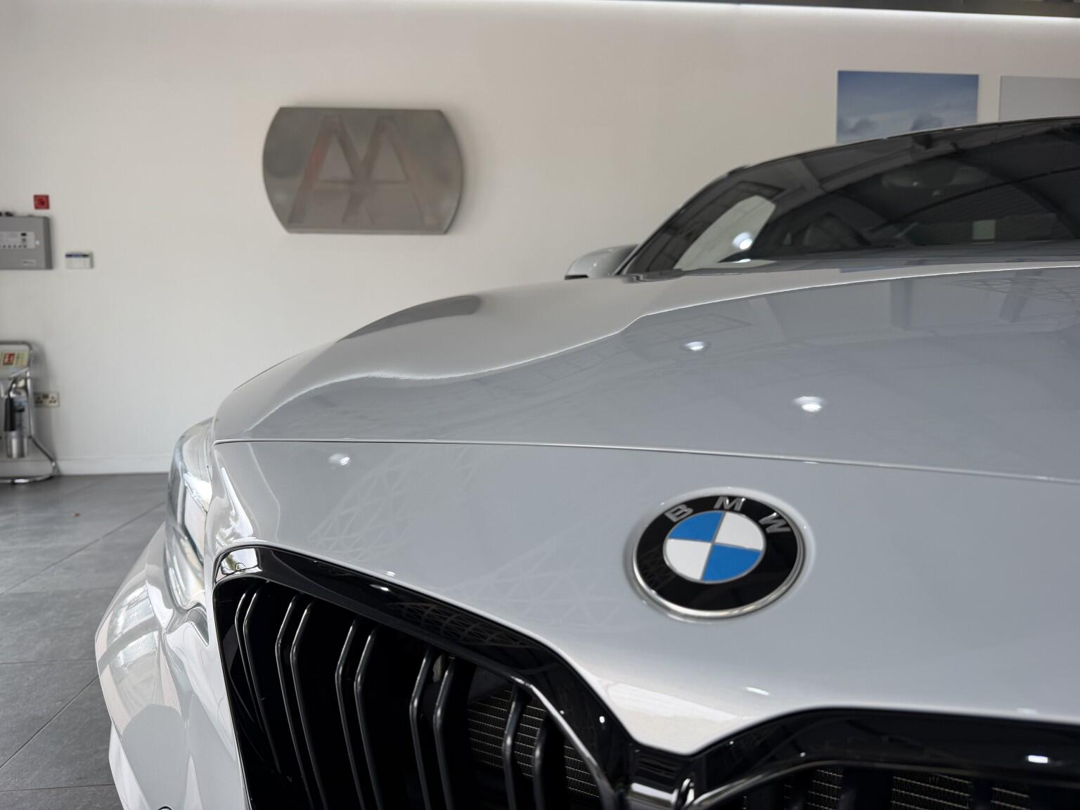 BMW M2 view 31